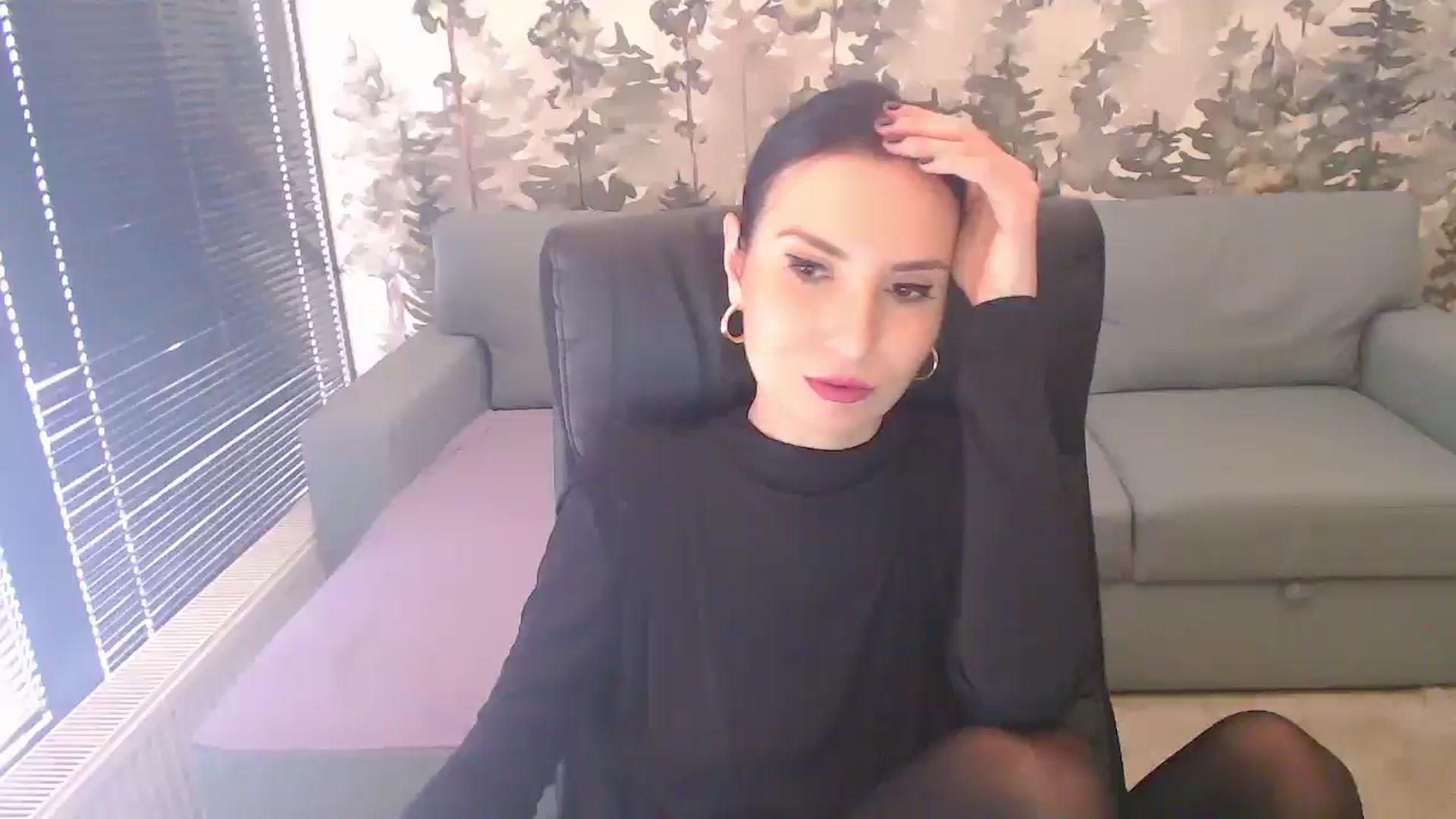 Gallery image thumbnail from NerdyDexter's myfreecams stream on, 04/06/2025, 10:05 image 11 of 20