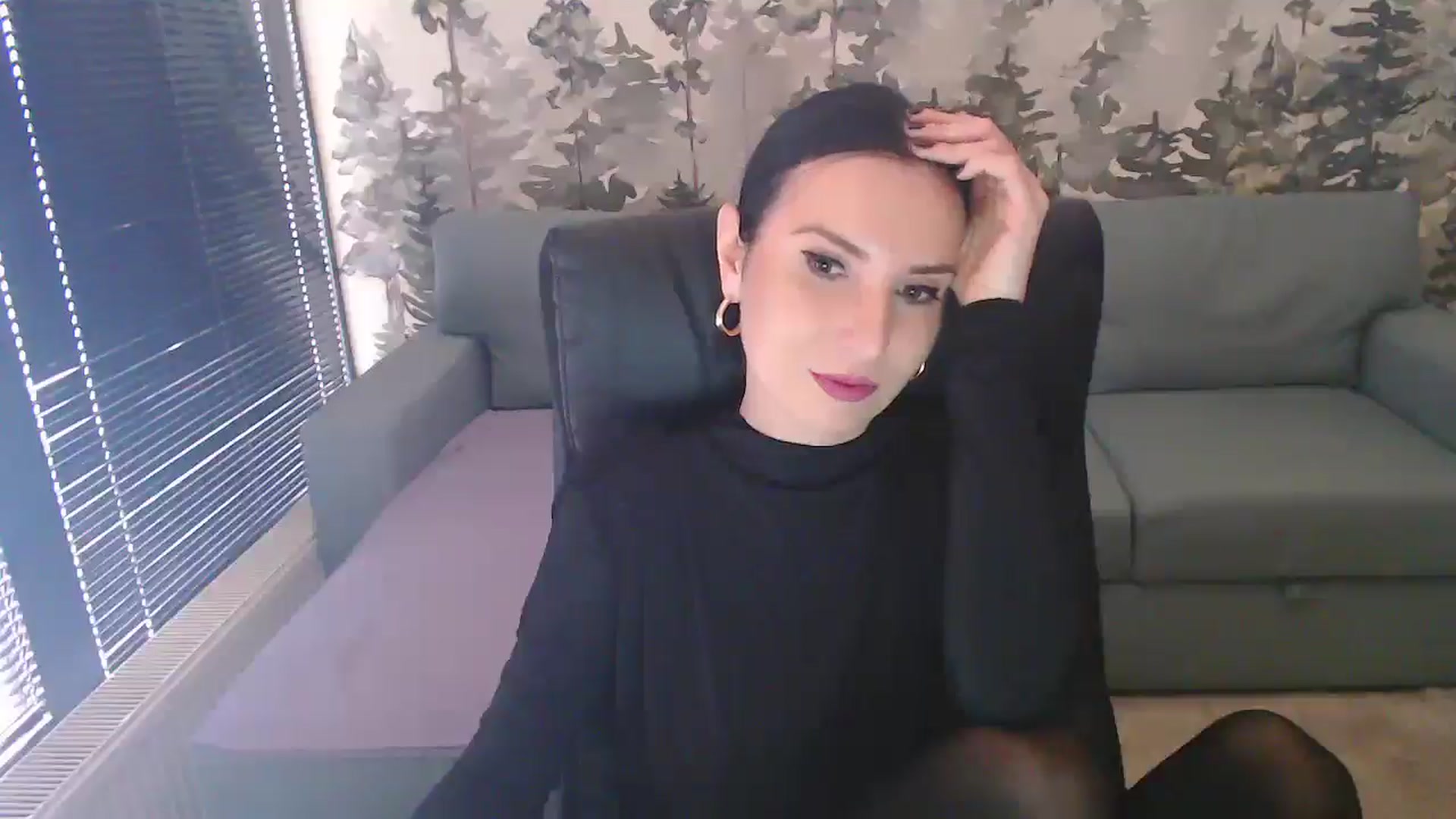 Gallery image thumbnail from NerdyDexter's myfreecams stream on, 04/06/2025, 10:05 image 5 of 20