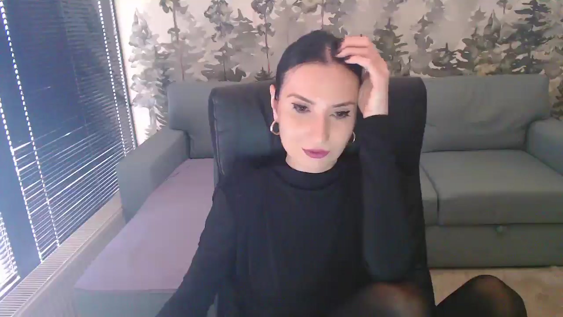 Gallery image thumbnail from NerdyDexter's myfreecams stream on, 04/06/2025, 10:05 image 7 of 20