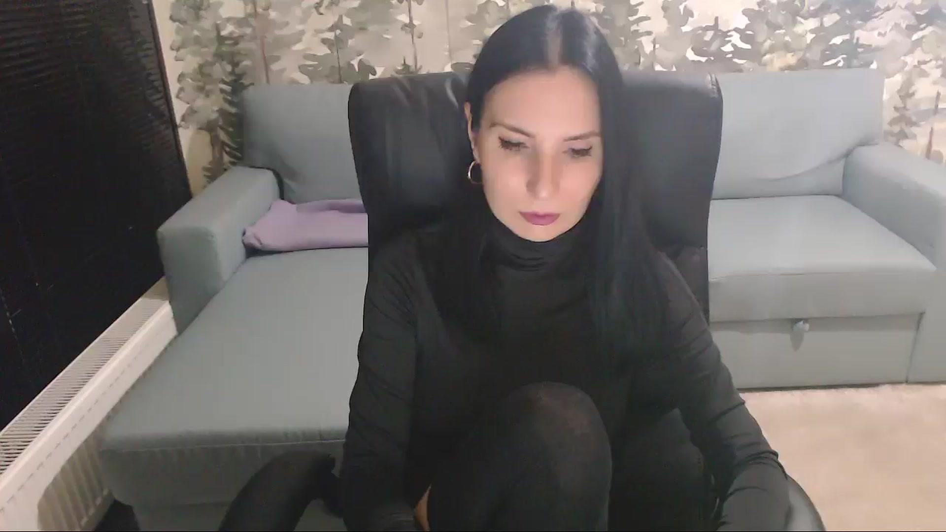 Gallery image thumbnail from NerdyDexter's myfreecams stream on, 04/07/2025, 18:33 image 6 of 20