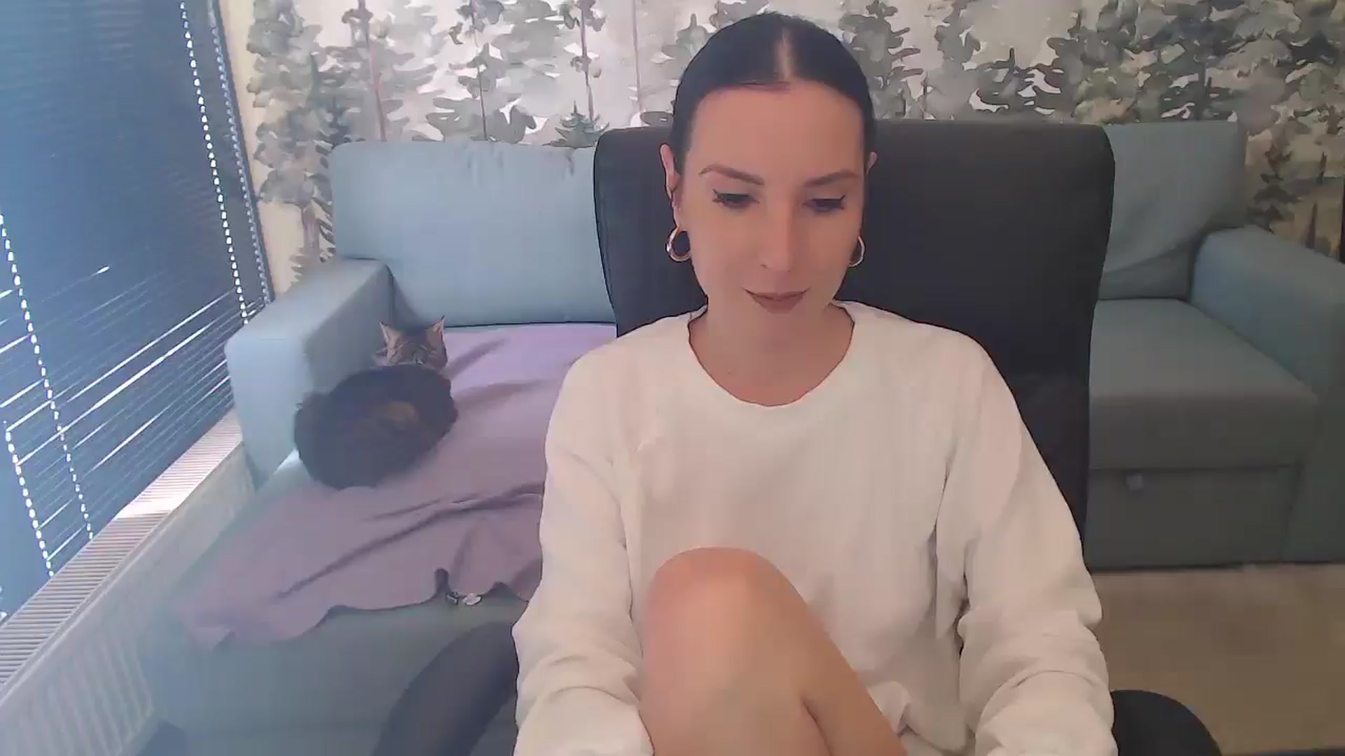 Gallery image thumbnail from NerdyDexter's myfreecams stream on, 04/13/2025, 11:43 image 3 of 20