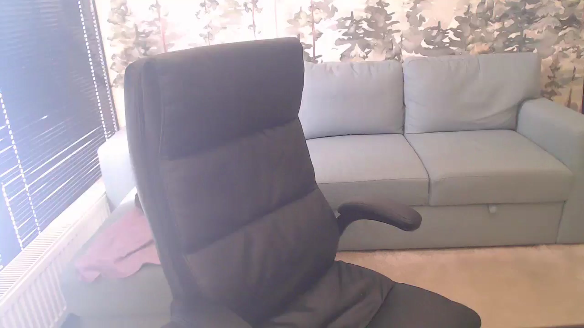 Gallery image thumbnail from NerdyDexter's myfreecams stream on, 04/13/2025, 11:43 image 6 of 20