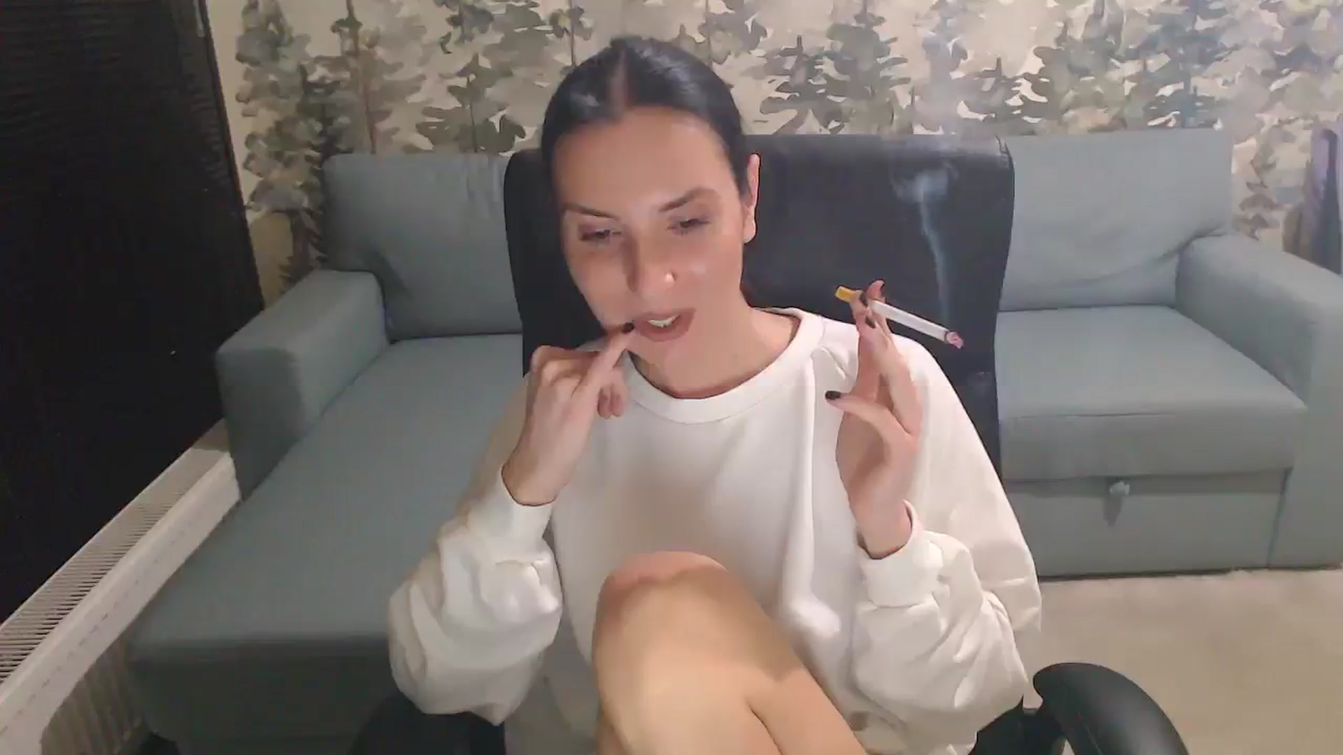 Gallery image thumbnail from NerdyDexter's myfreecams stream on, 04/14/2025, 18:59 image 13 of 20