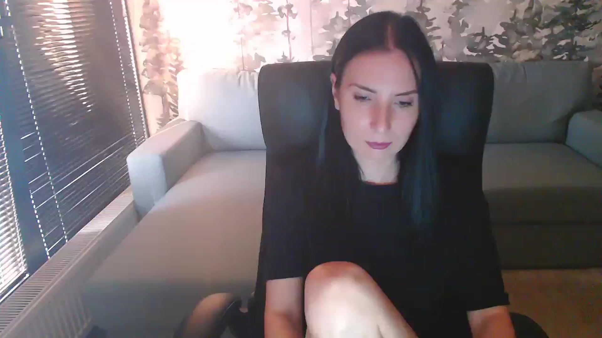 Gallery image thumbnail from NerdyDexter's myfreecams stream on, 04/25/2025, 17:16 image 3 of 20