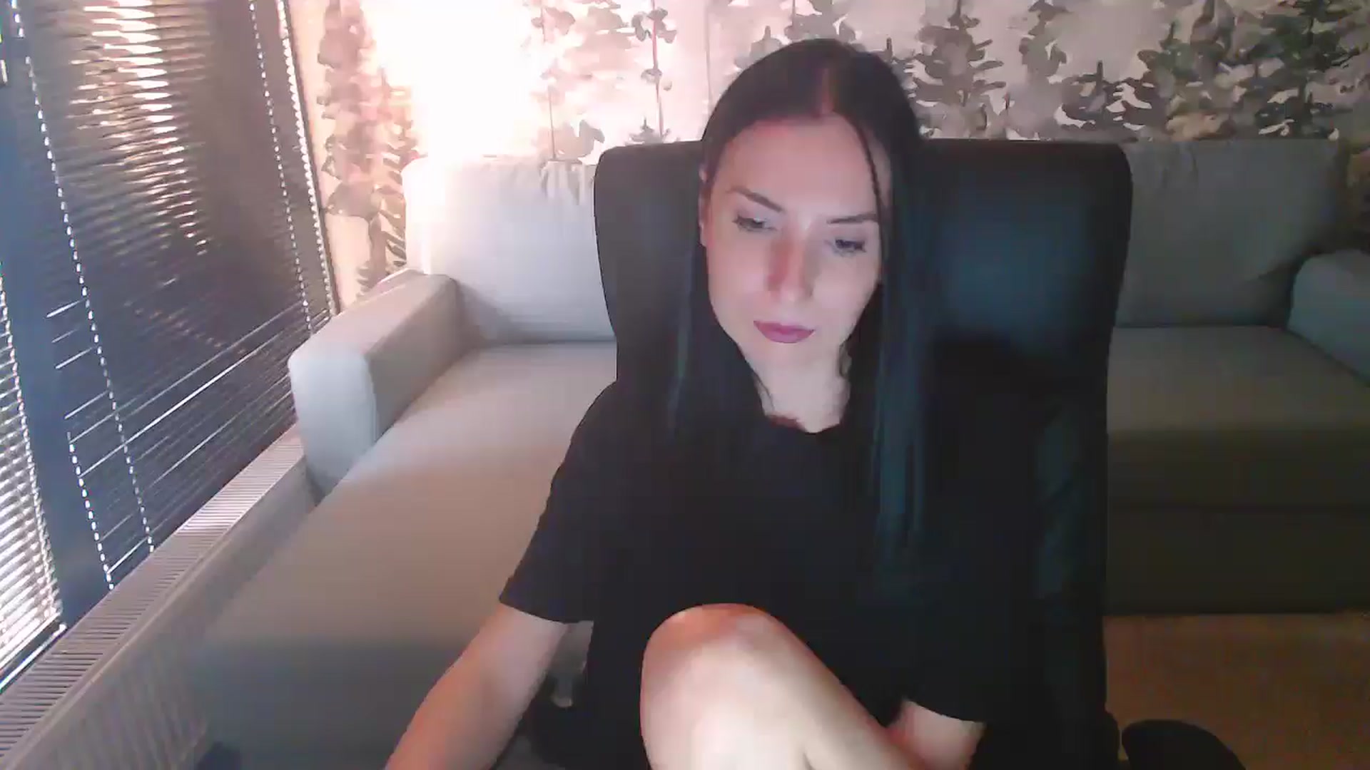 Gallery image thumbnail from NerdyDexter's myfreecams stream on, 04/25/2025, 17:16 image 4 of 20