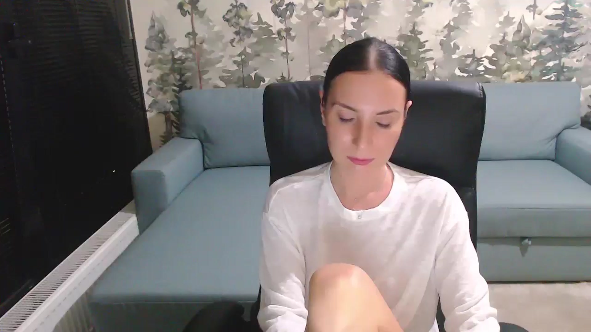 Gallery image thumbnail from NerdyDexter's myfreecams stream on, 05/05/2025, 19:39 image 15 of 20