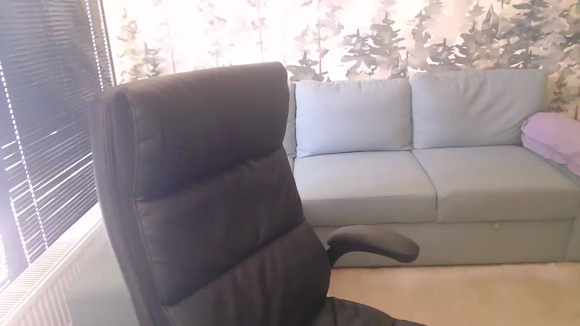 Gallery image thumbnail from NerdyDexter's myfreecams stream on, 06/07/2025, 12:16 image 18 of 20