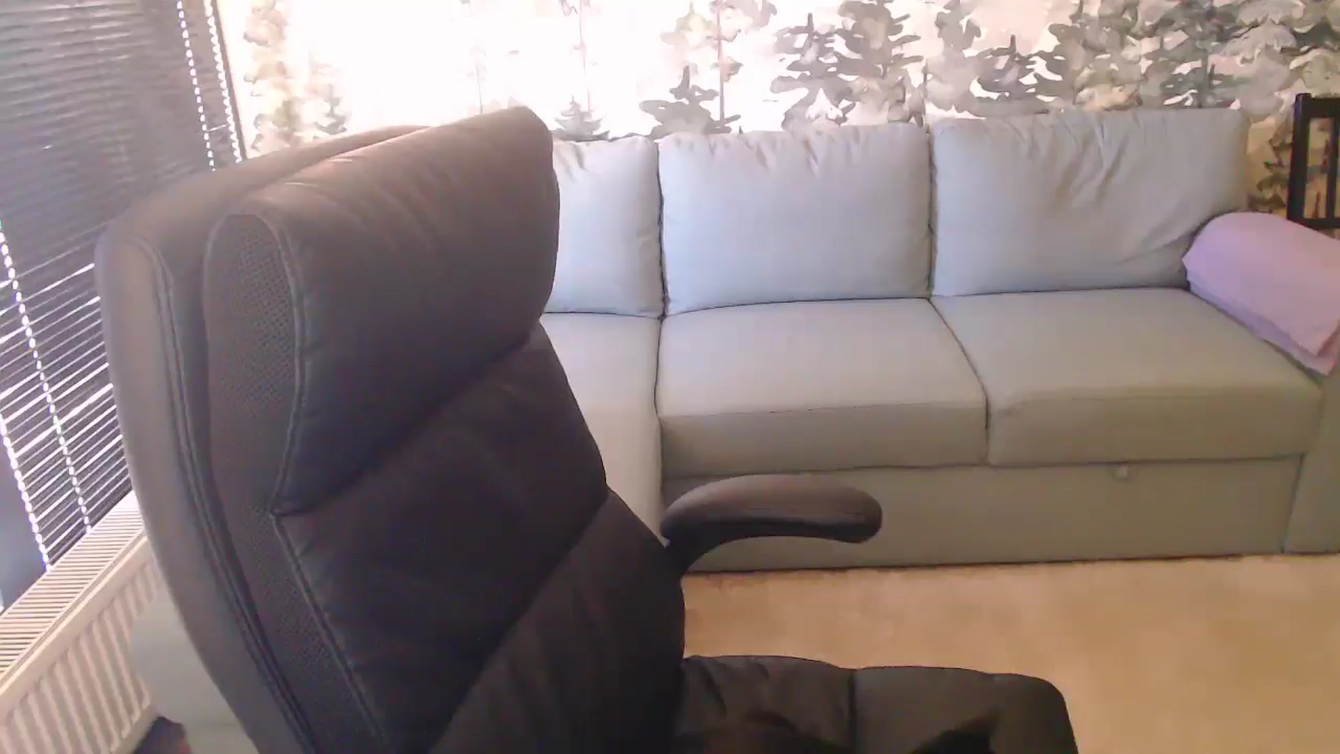 Gallery image thumbnail from NerdyDexter's myfreecams stream on, 09/15/2025, 15:17 image 2 of 20