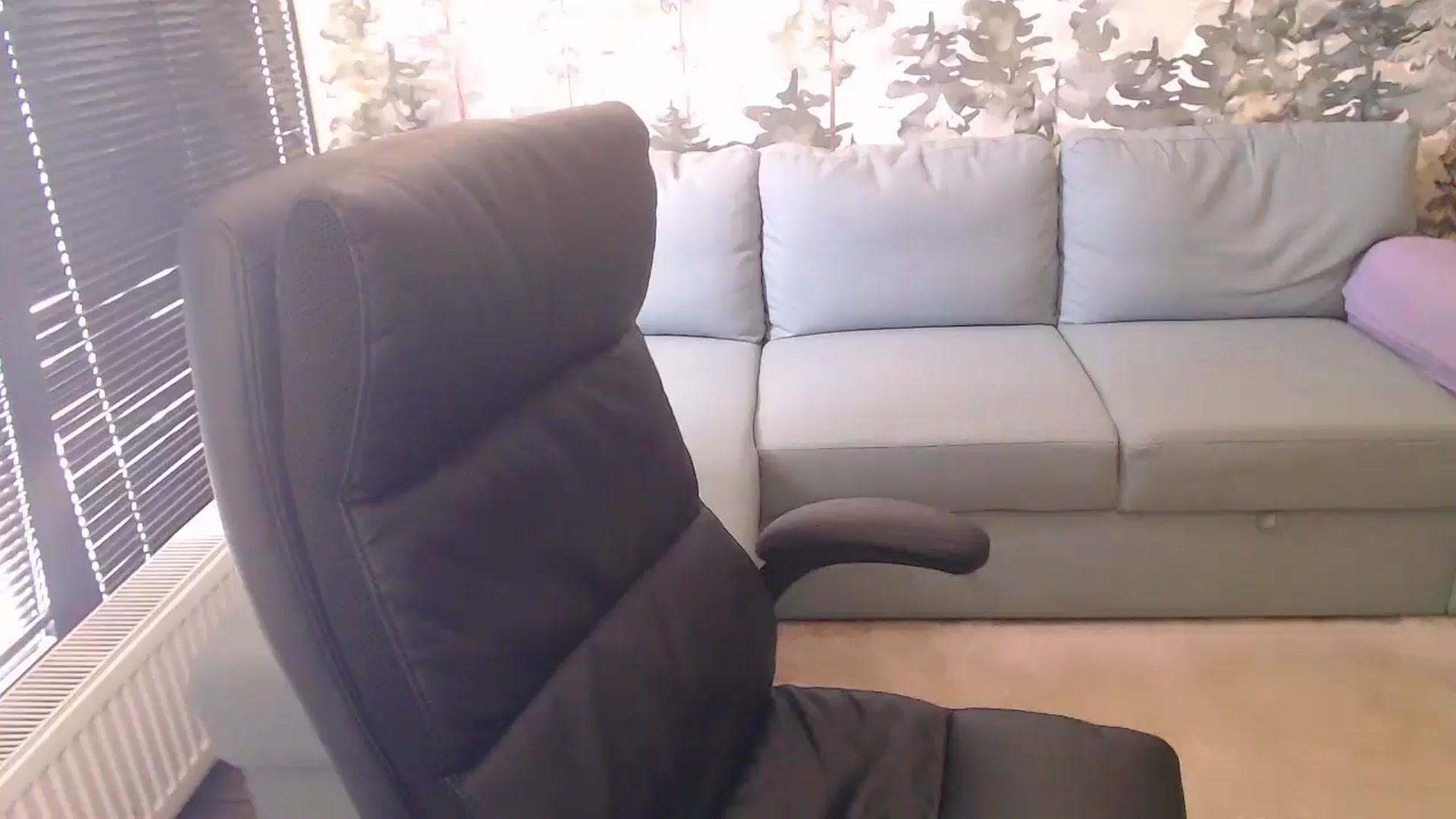 Gallery image thumbnail from NerdyDexter's myfreecams stream on, 09/16/2025, 09:17 image 17 of 20