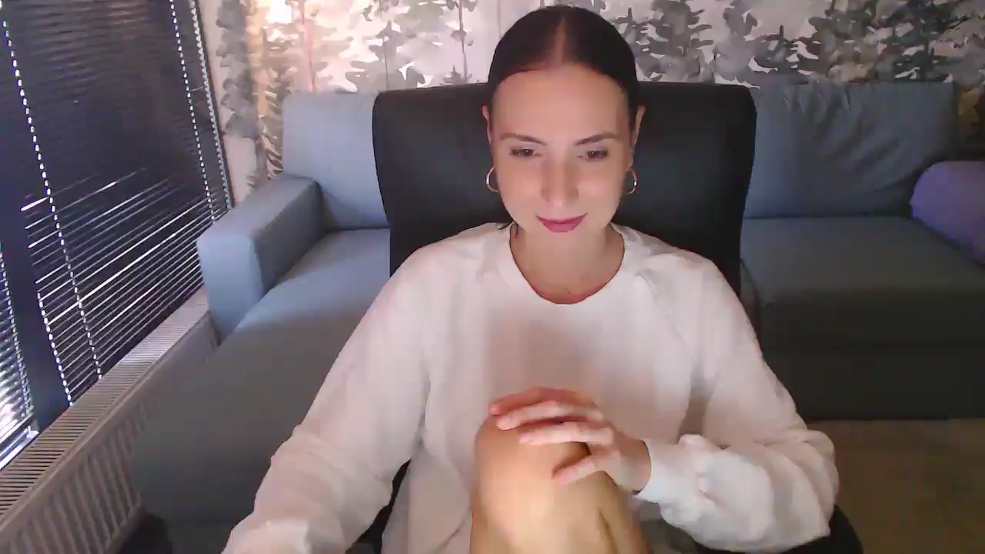Gallery image thumbnail from NerdyDexter's myfreecams stream on, 09/22/2025, 15:42 image 16 of 20