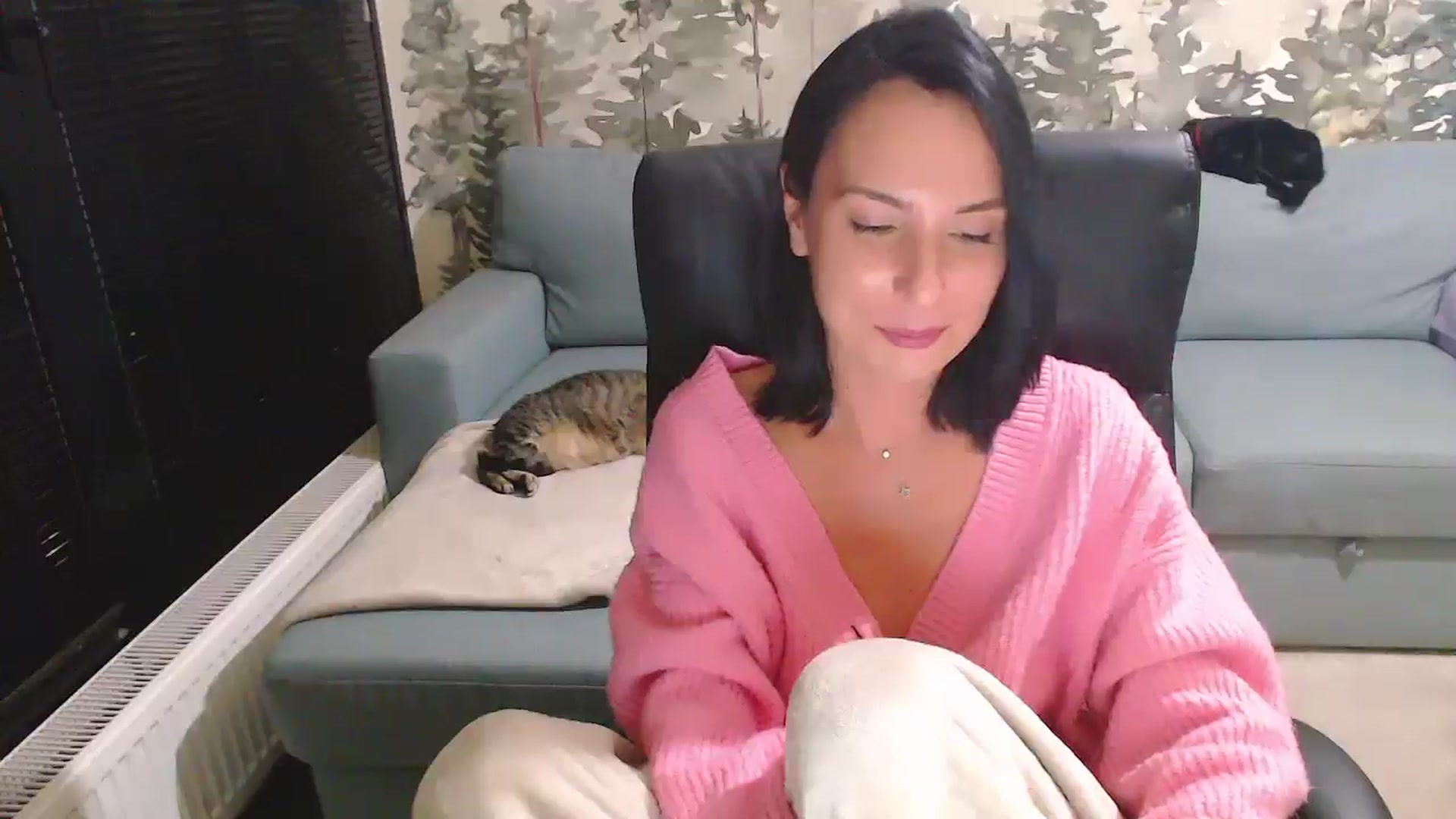 Gallery image thumbnail from NerdyDexter's myfreecams stream on, 09/29/2025, 17:16 image 19 of 20