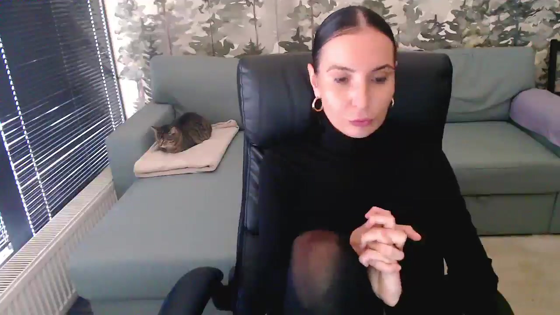 Gallery image thumbnail from NerdyDexter's myfreecams stream on, 10/18/2025, 12:16 image 5 of 20