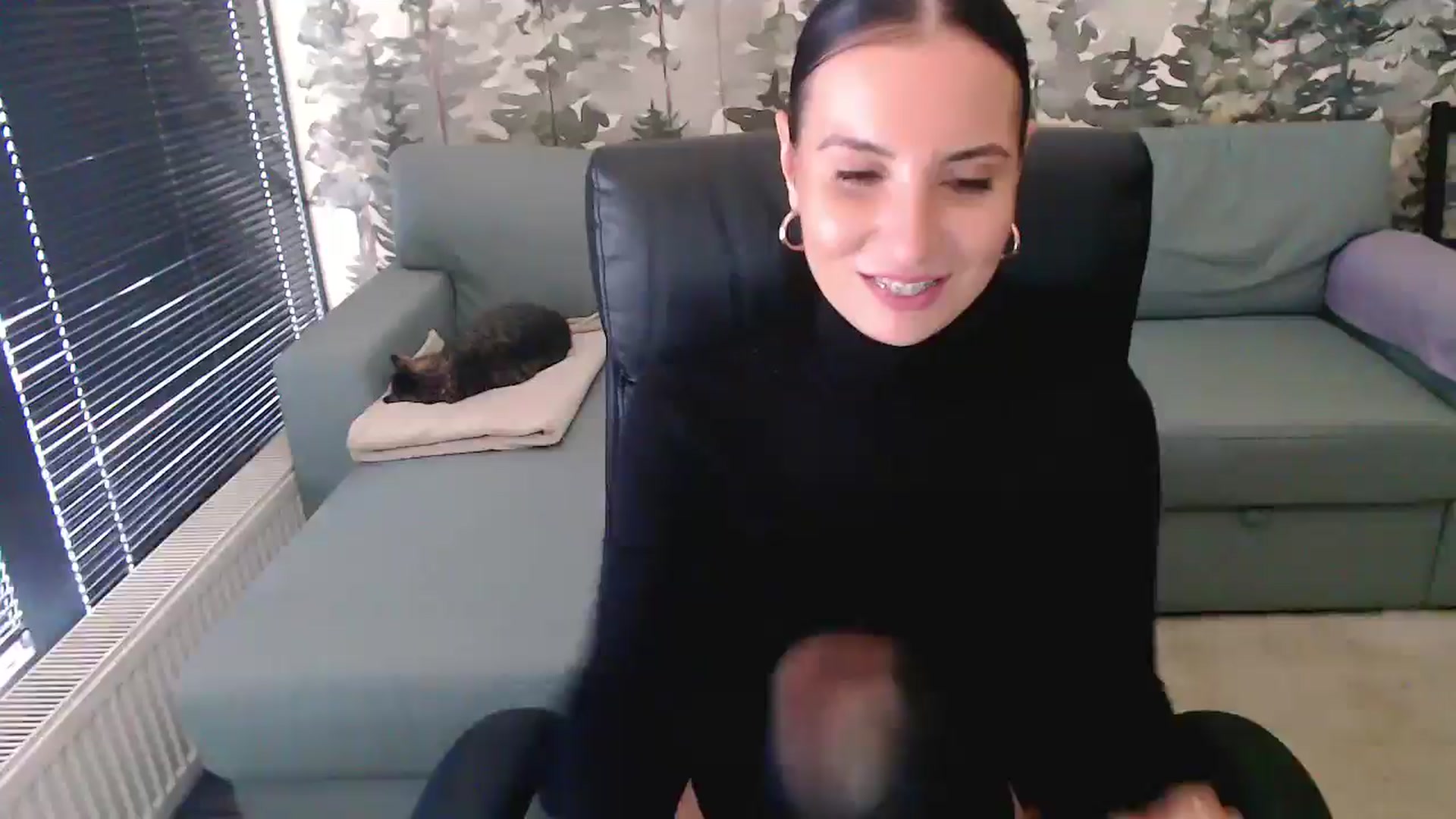 Gallery image thumbnail from NerdyDexter's myfreecams stream on, 10/18/2025, 12:16 image 18 of 20