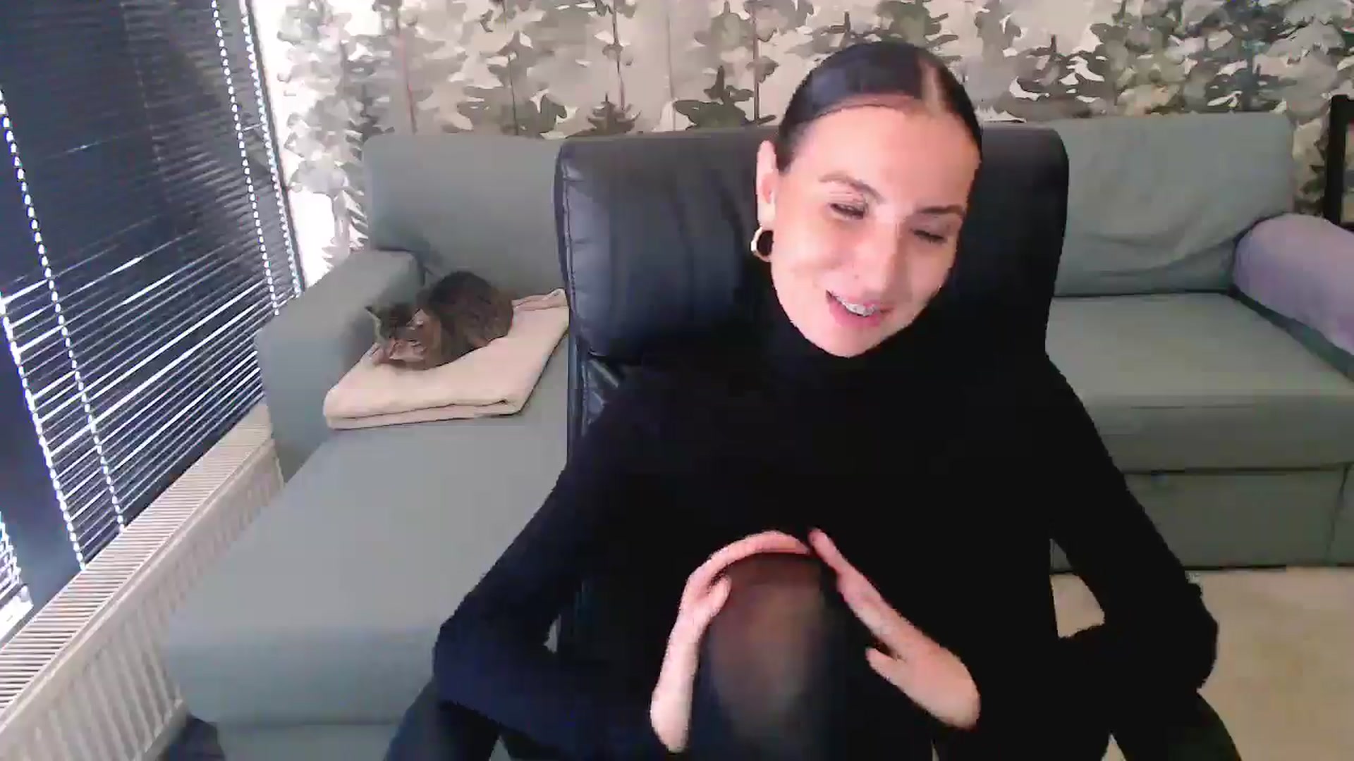 Gallery image thumbnail from NerdyDexter's myfreecams stream on, 10/18/2025, 12:16 image 8 of 20