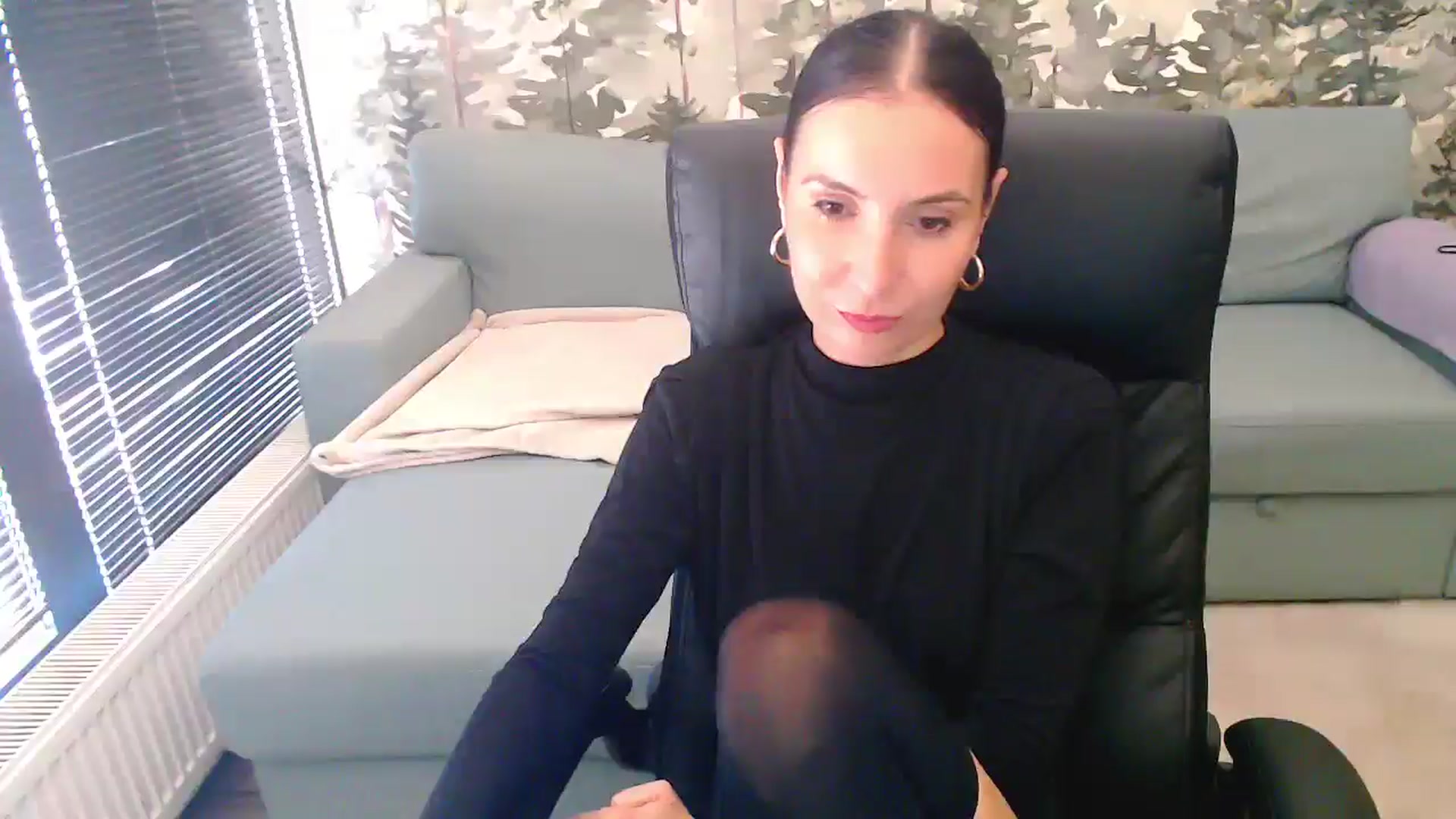 Gallery image thumbnail from NerdyDexter's myfreecams stream on, 10/25/2025, 11:20 image 6 of 20