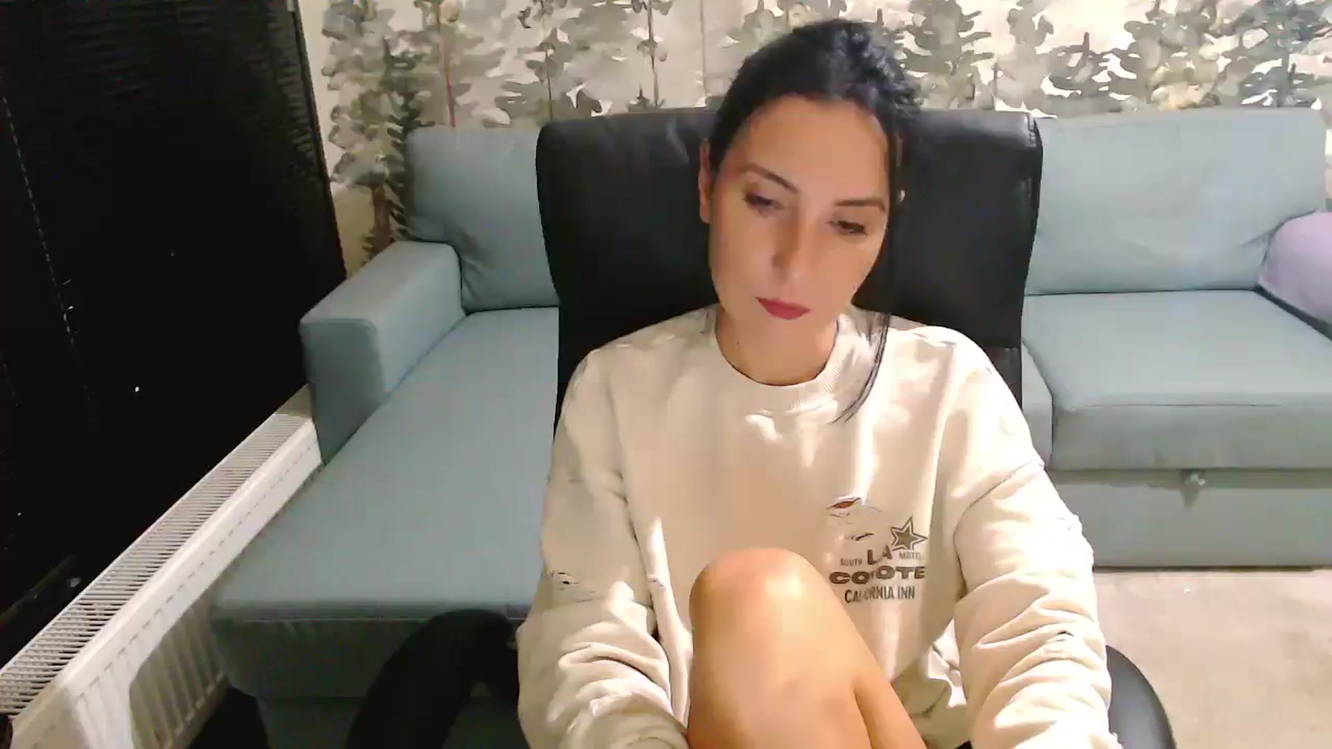 Gallery image thumbnail from NerdyDexter's myfreecams stream on, 11/03/2025, 18:33 image 6 of 20