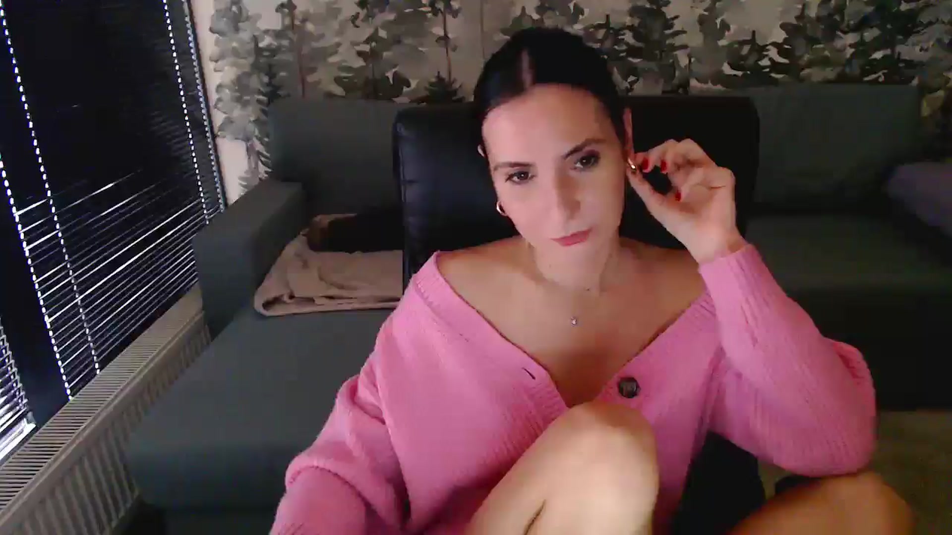 Gallery image thumbnail from NerdyDexter's myfreecams stream on, 11/09/2025, 12:48 image 17 of 20