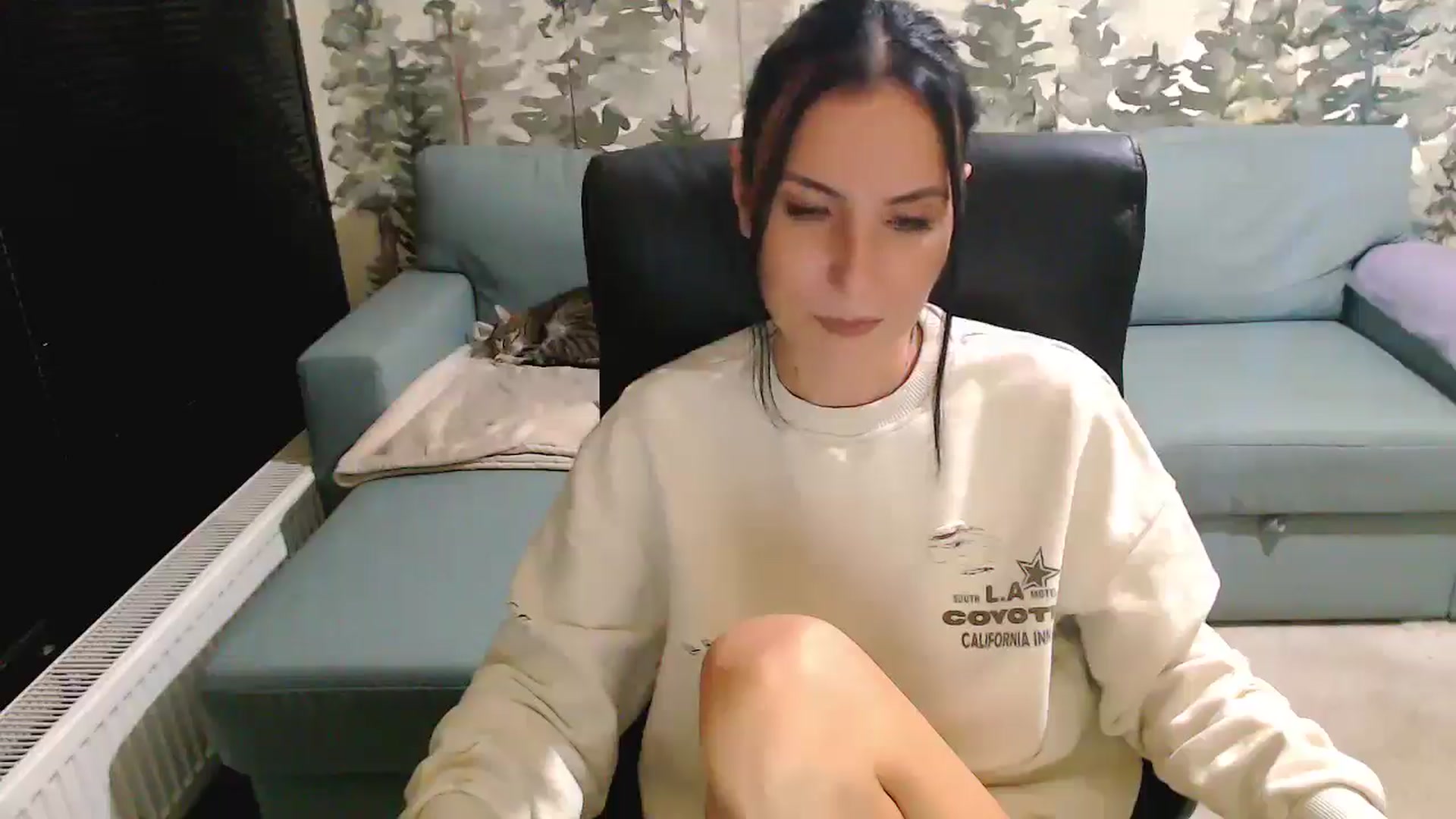 Gallery image thumbnail from NerdyDexter's myfreecams stream on, 11/10/2025, 17:59 image 16 of 20