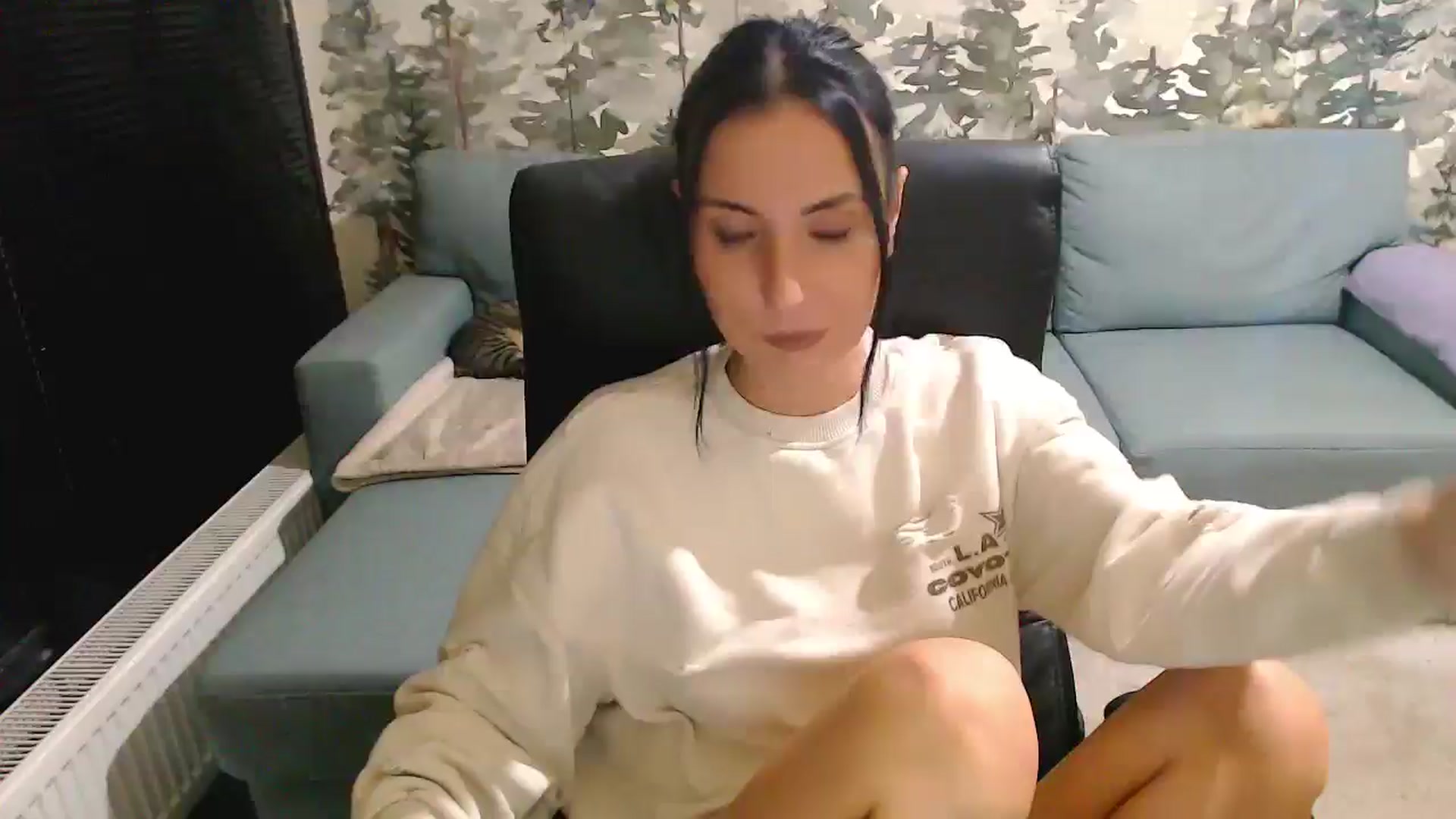 Gallery image thumbnail from NerdyDexter's myfreecams stream on, 11/10/2025, 17:59 image 9 of 20