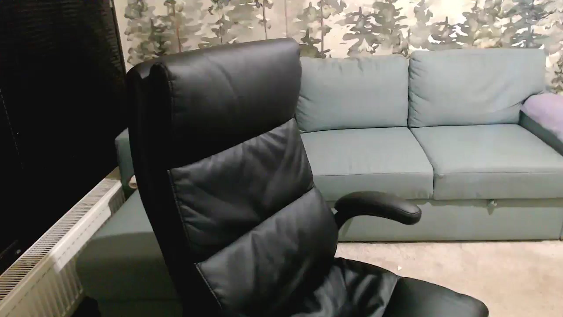 Gallery image thumbnail from NerdyDexter's myfreecams stream on, 11/10/2025, 17:59 image 15 of 20