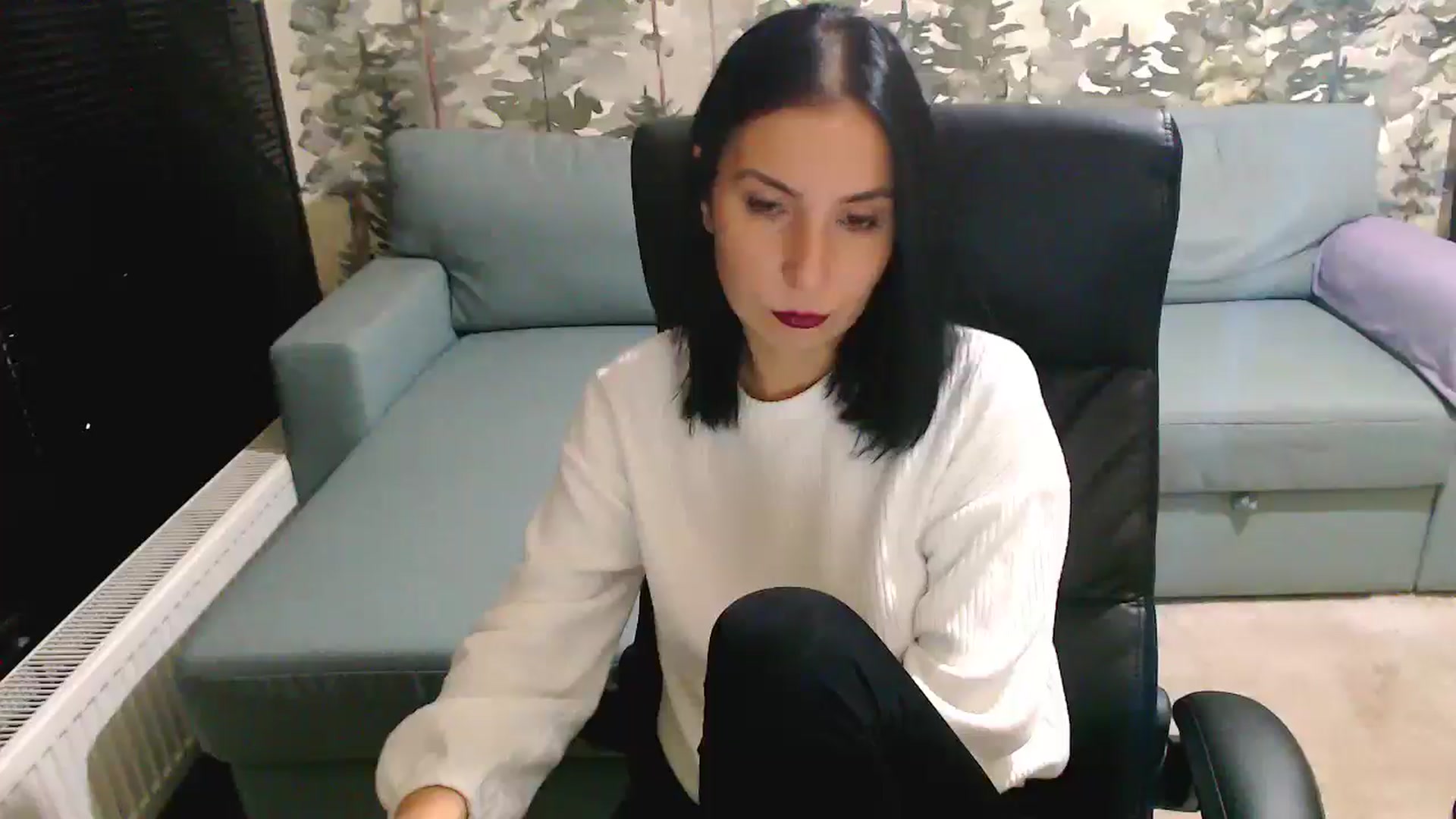 Gallery image thumbnail from NerdyDexter's myfreecams stream on, 12/02/2025, 18:13 image 5 of 20