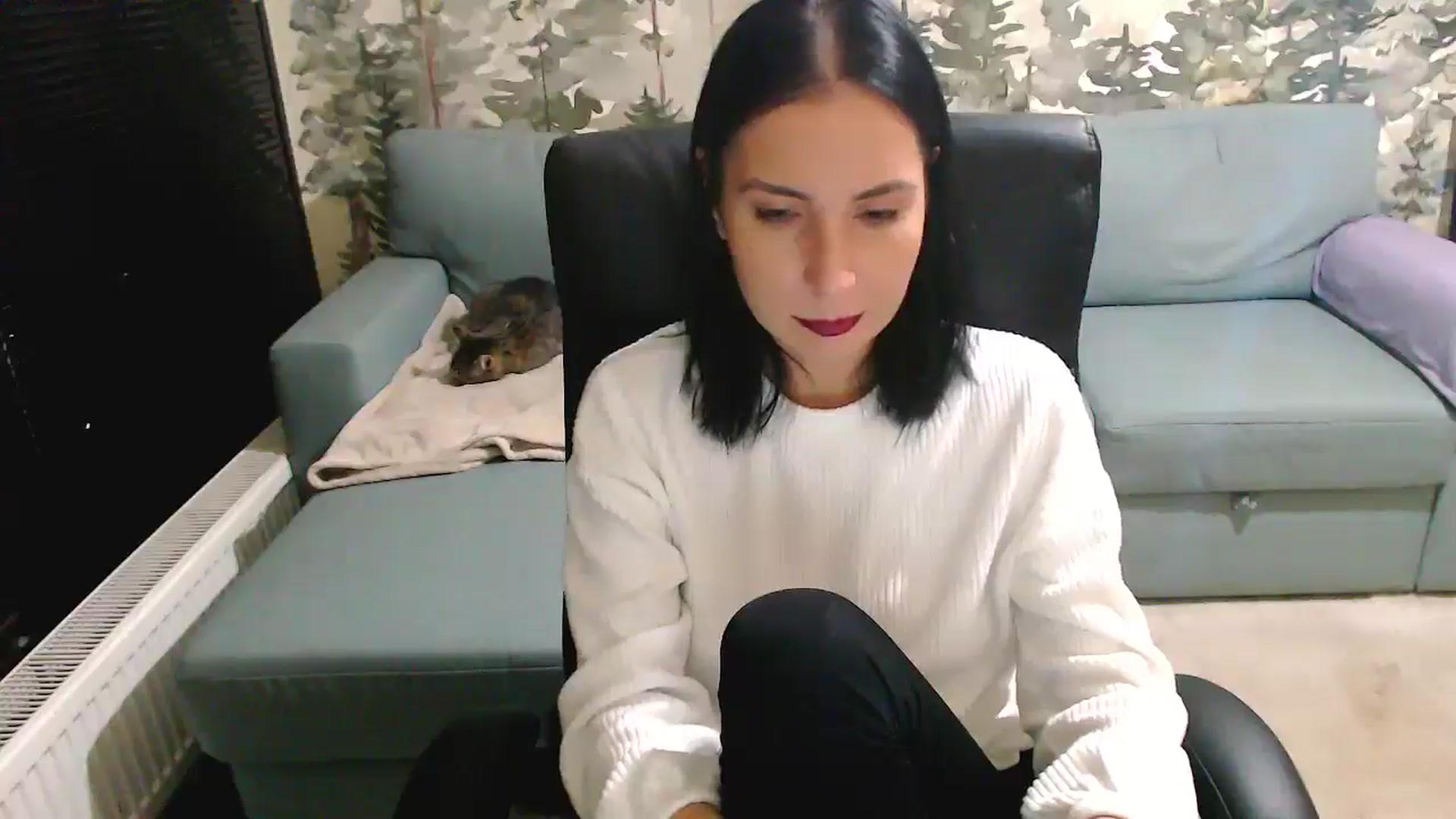 Gallery image thumbnail from NerdyDexter's myfreecams stream on, 12/02/2025, 18:13 image 18 of 20