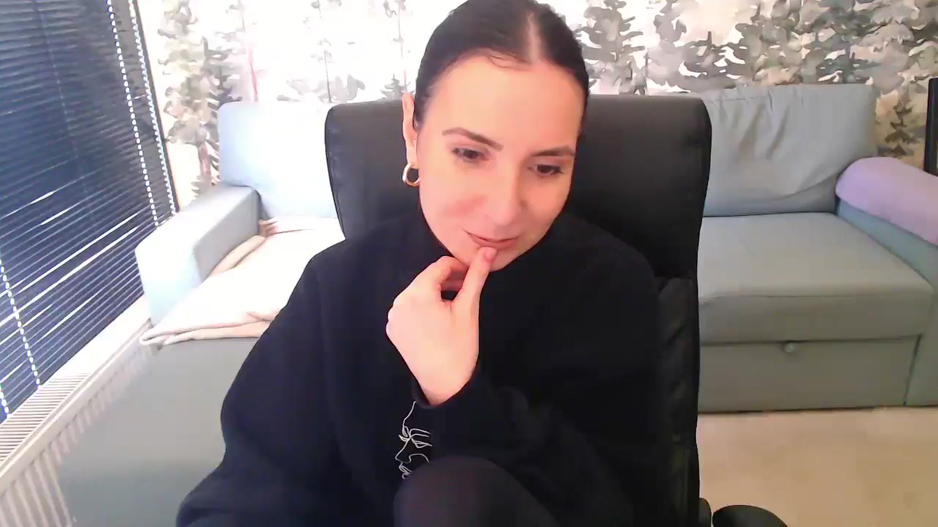Gallery image thumbnail from NerdyDexter's myfreecams stream on, 03/15/2026, 11:28 image 19 of 20