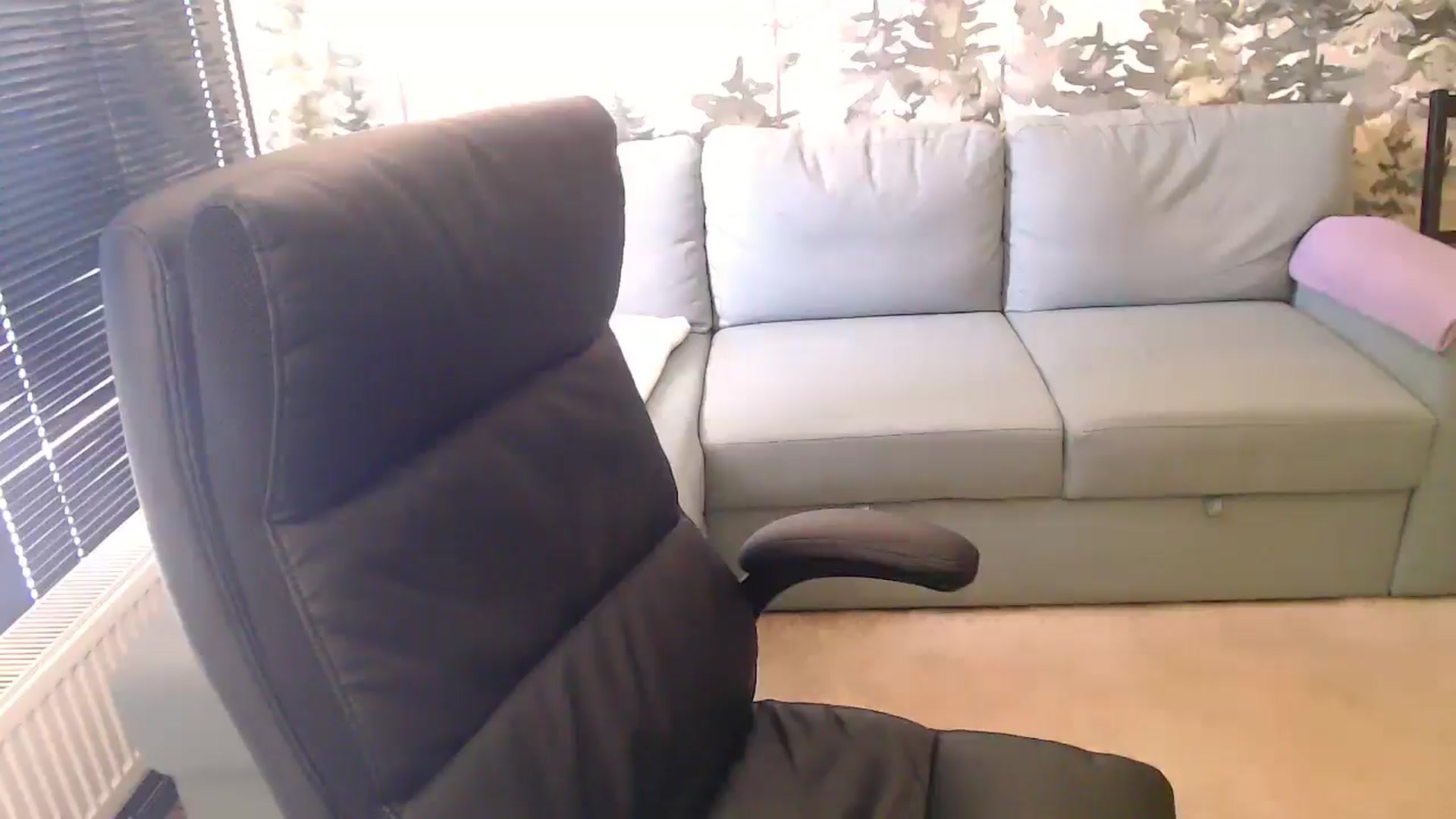Gallery image thumbnail from NerdyDexter's myfreecams stream on, 04/05/2026, 08:31 image 16 of 20