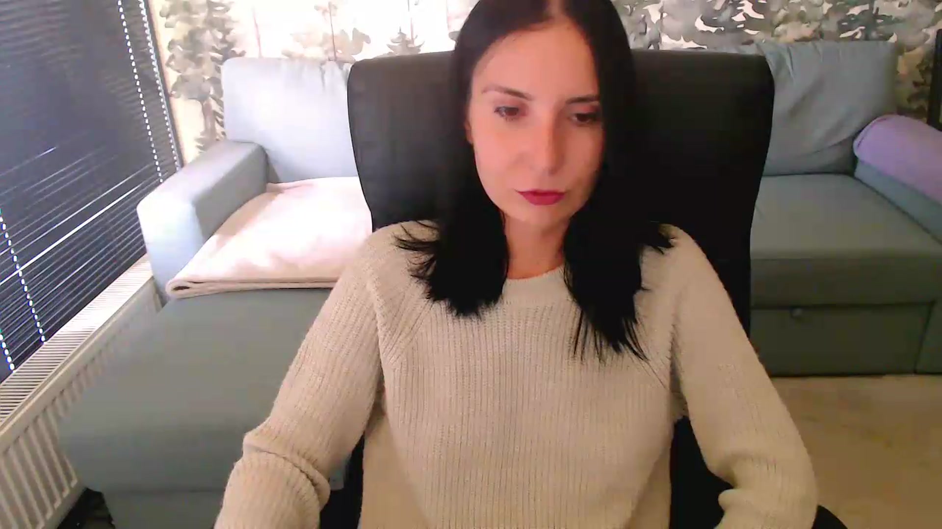 Gallery image thumbnail from NerdyDexter's myfreecams stream on, 05/19/2026, 16:31 image 13 of 20