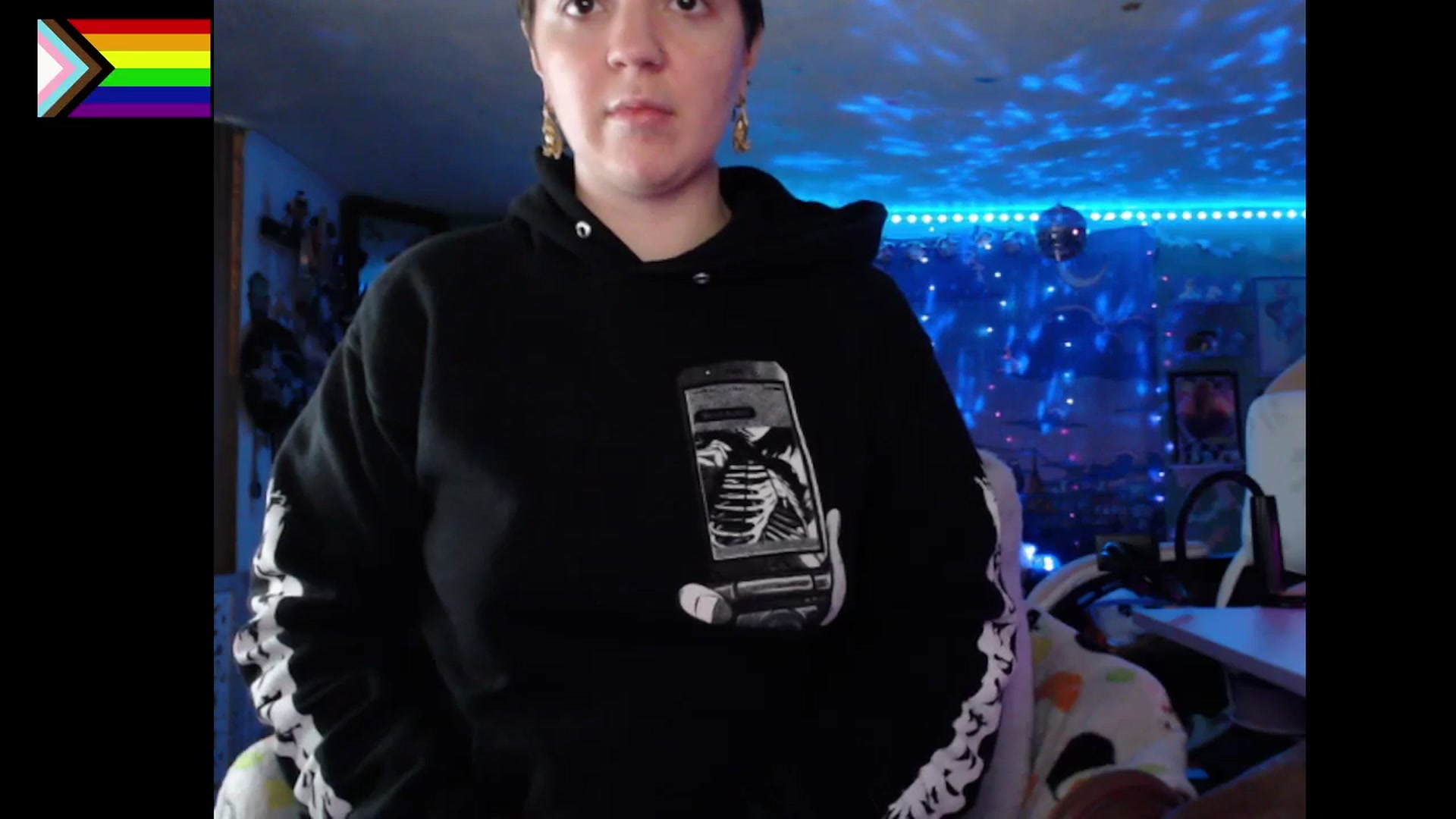 Gallery image thumbnail from NerdySuccubi's myfreecams stream on, 12/24/2025, 11:05 image 7 of 20