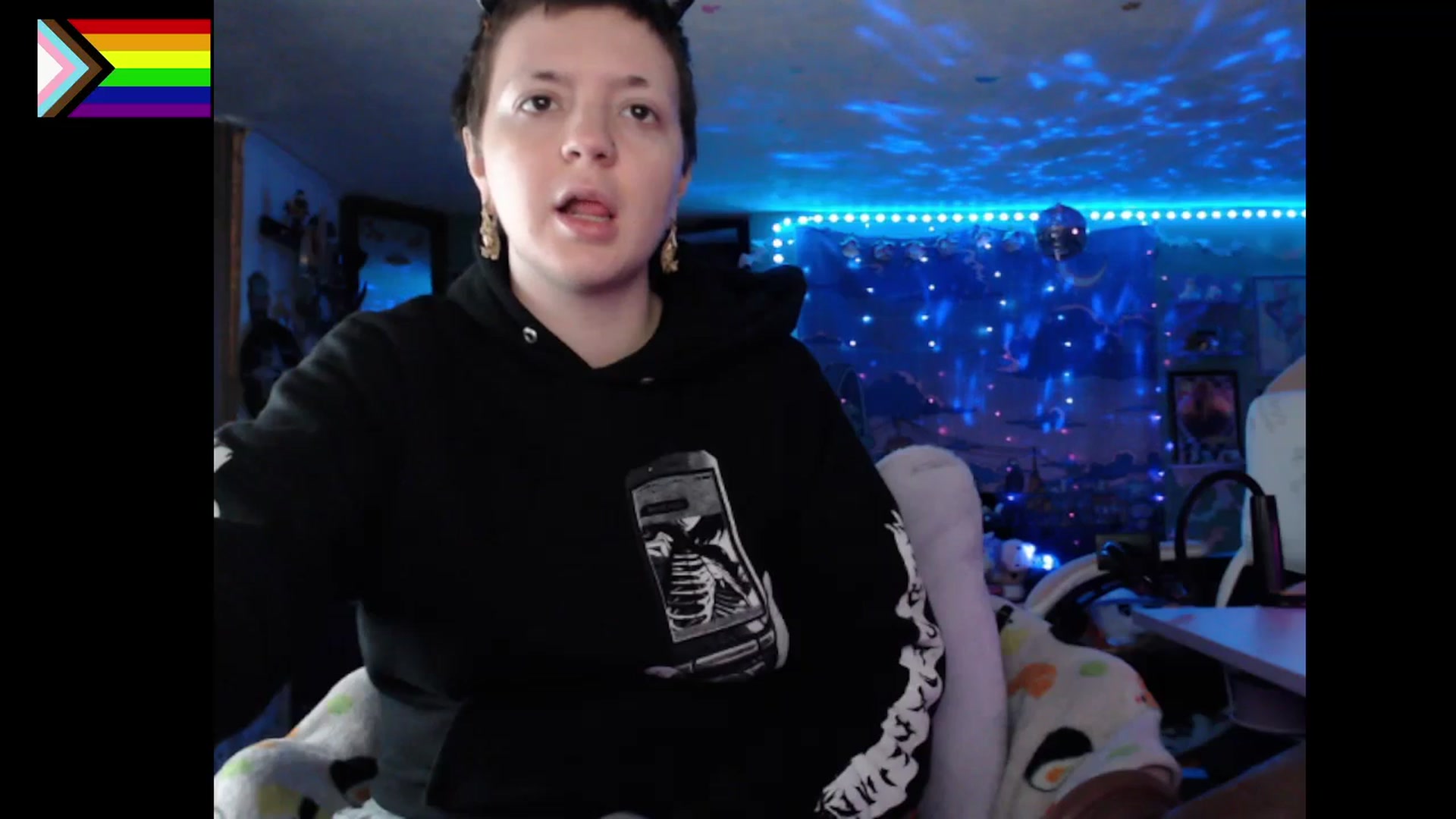 Gallery image thumbnail from NerdySuccubi's myfreecams stream on, 12/24/2025, 11:05 image 9 of 20