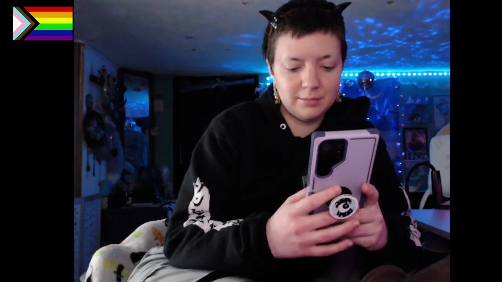 Gallery image thumbnail from NerdySuccubi's myfreecams stream on, 12/24/2025, 11:05 image 19 of 20