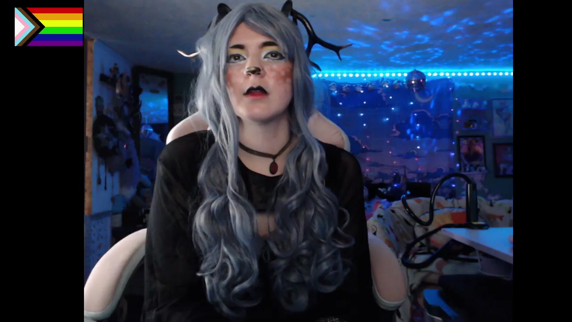 Gallery image thumbnail from NerdySuccubi's myfreecams stream on, 12/25/2025, 09:37 image 5 of 20