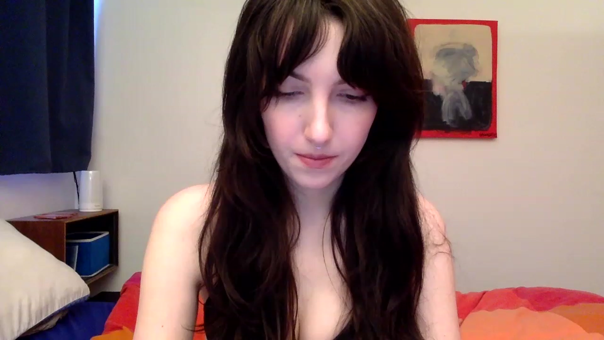 Gallery image thumbnail from NervousEzra's myfreecams stream on, 12/19/2022, 21:00 image 16 of 20