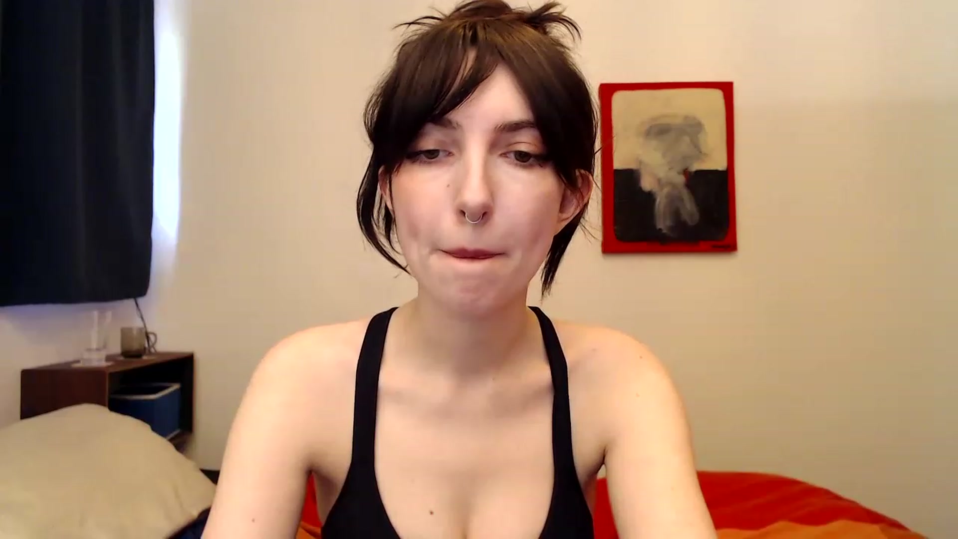 Gallery image thumbnail from NervousEzra's myfreecams stream on, 01/10/2023, 20:17 image 3 of 20