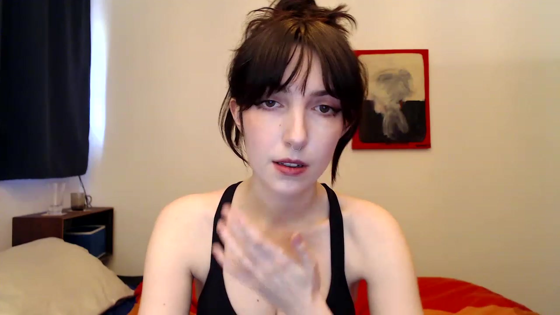 Gallery image thumbnail from NervousEzra's myfreecams stream on, 01/10/2023, 20:17 image 8 of 20