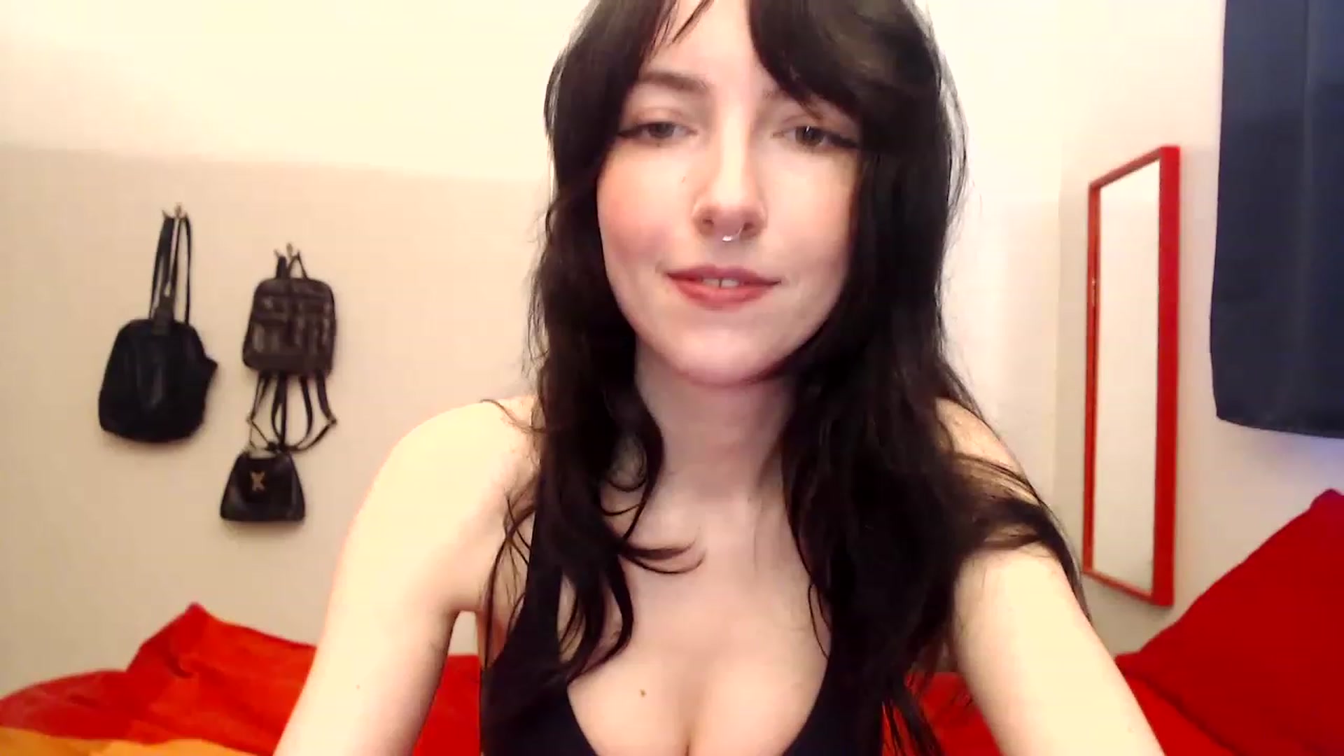 Gallery image thumbnail from NervousEzra's myfreecams stream on, 03/13/2023, 19:40 image 4 of 20