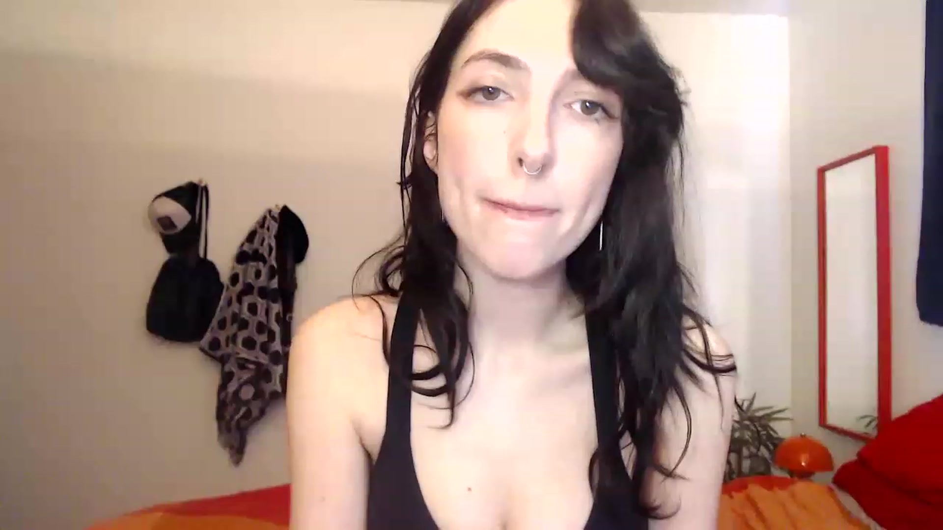Gallery image thumbnail from NervousEzra's myfreecams stream on, 04/20/2023, 19:42 image 2 of 20