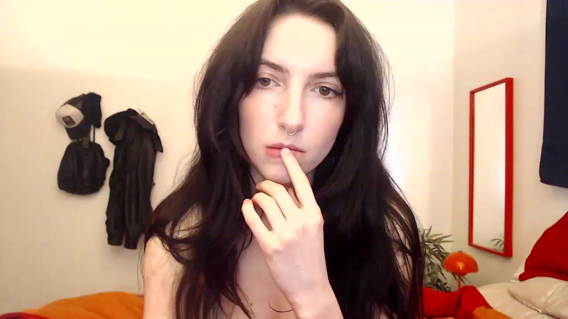 Gallery image thumbnail from NervousEzra's myfreecams stream on, 05/01/2023, 20:03 image 14 of 20