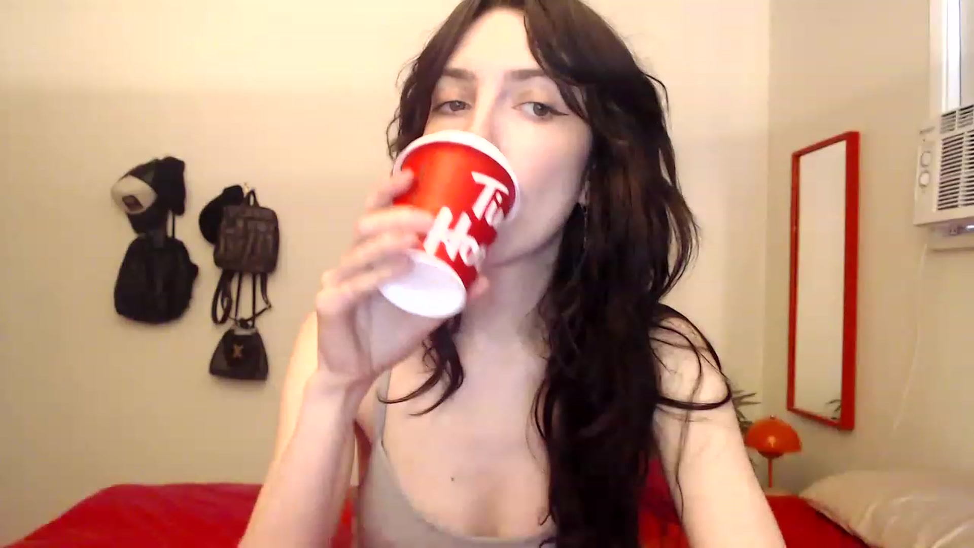 Gallery image thumbnail from NervousEzra's myfreecams stream on, 05/03/2023, 19:13 image 12 of 20
