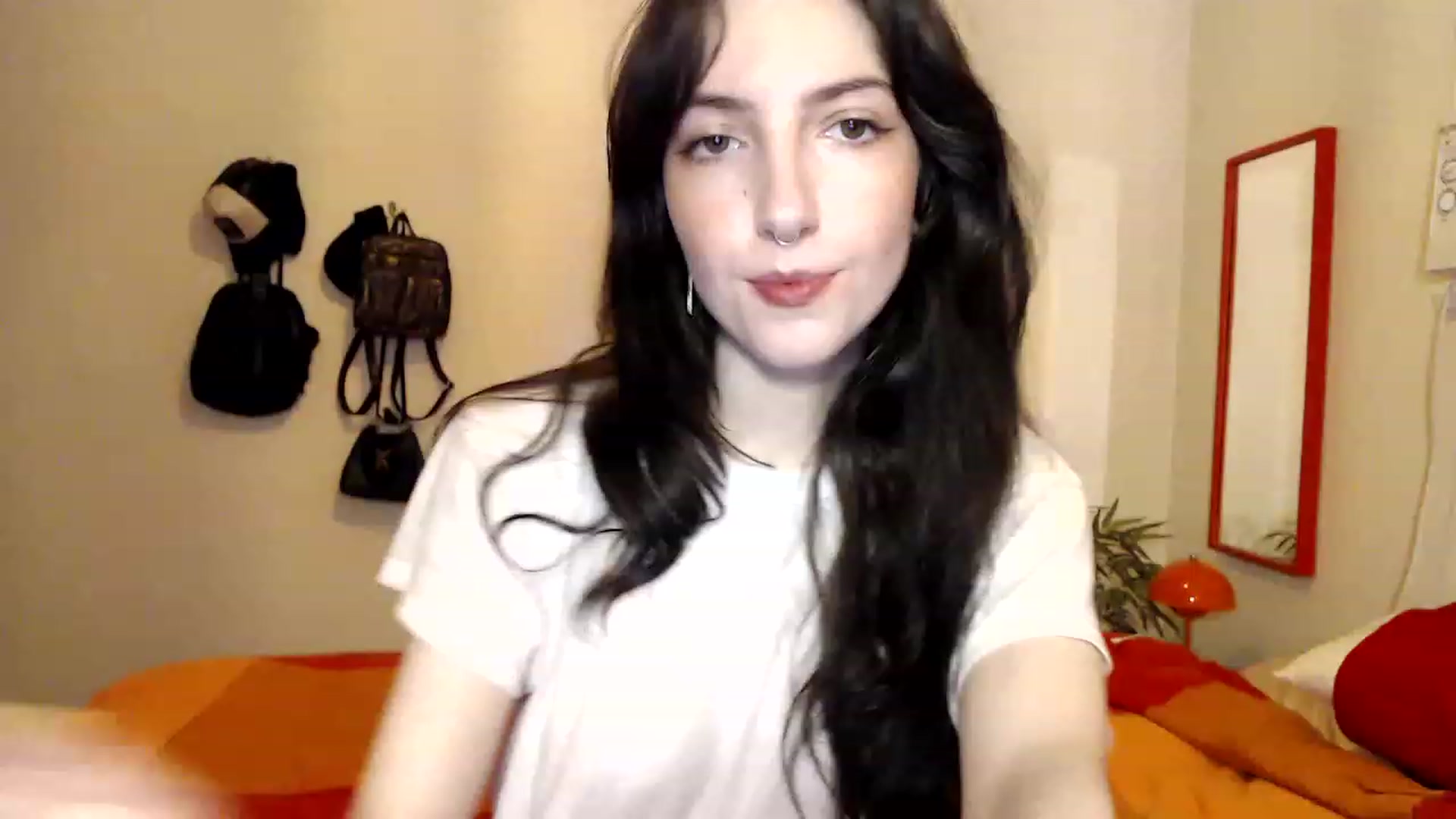 Gallery image thumbnail from NervousEzra's myfreecams stream on, 05/08/2023, 19:25 image 1 of 20