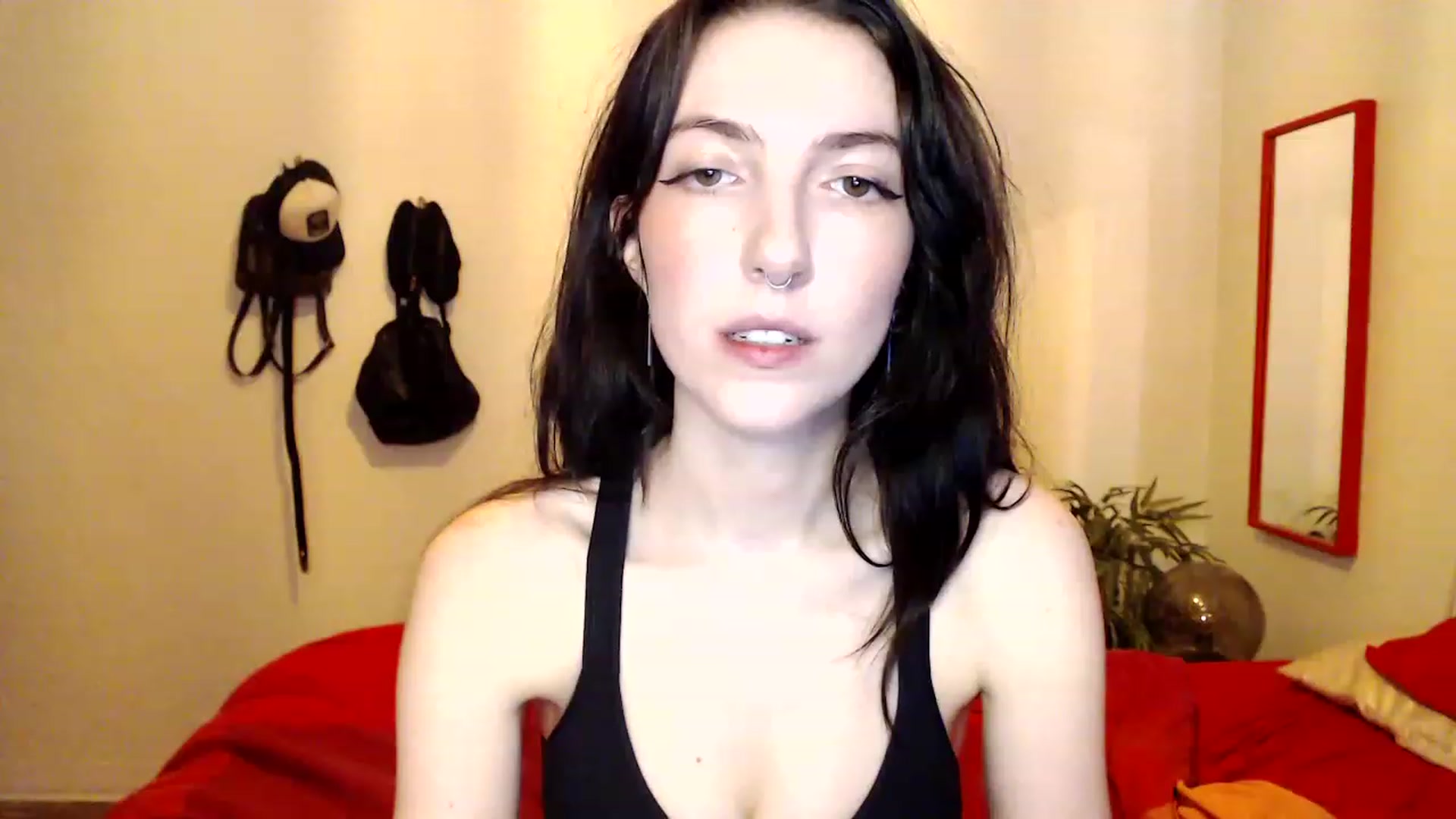 Gallery image thumbnail from NervousEzra's myfreecams stream on, 05/31/2023, 21:31 image 3 of 20
