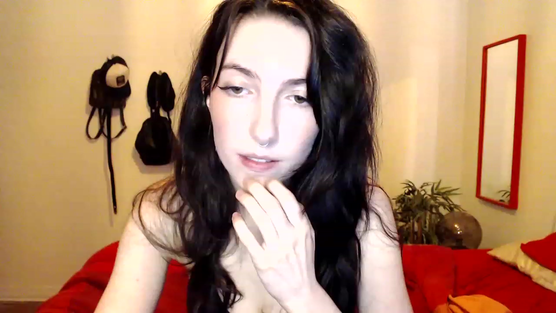 Gallery image thumbnail from NervousEzra's myfreecams stream on, 05/31/2023, 21:31 image 13 of 20
