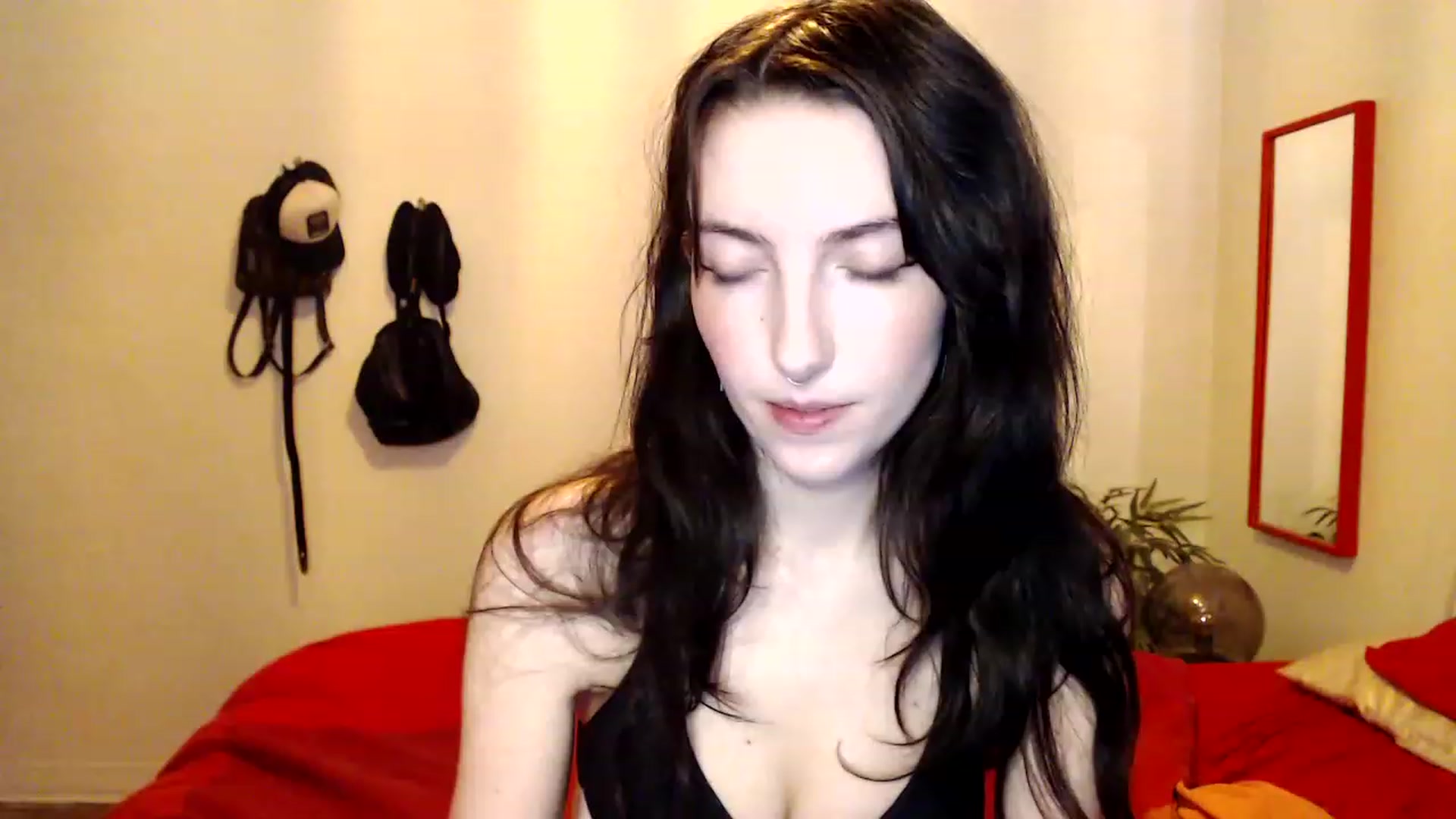 Gallery image thumbnail from NervousEzra's myfreecams stream on, 05/31/2023, 21:31 image 9 of 20