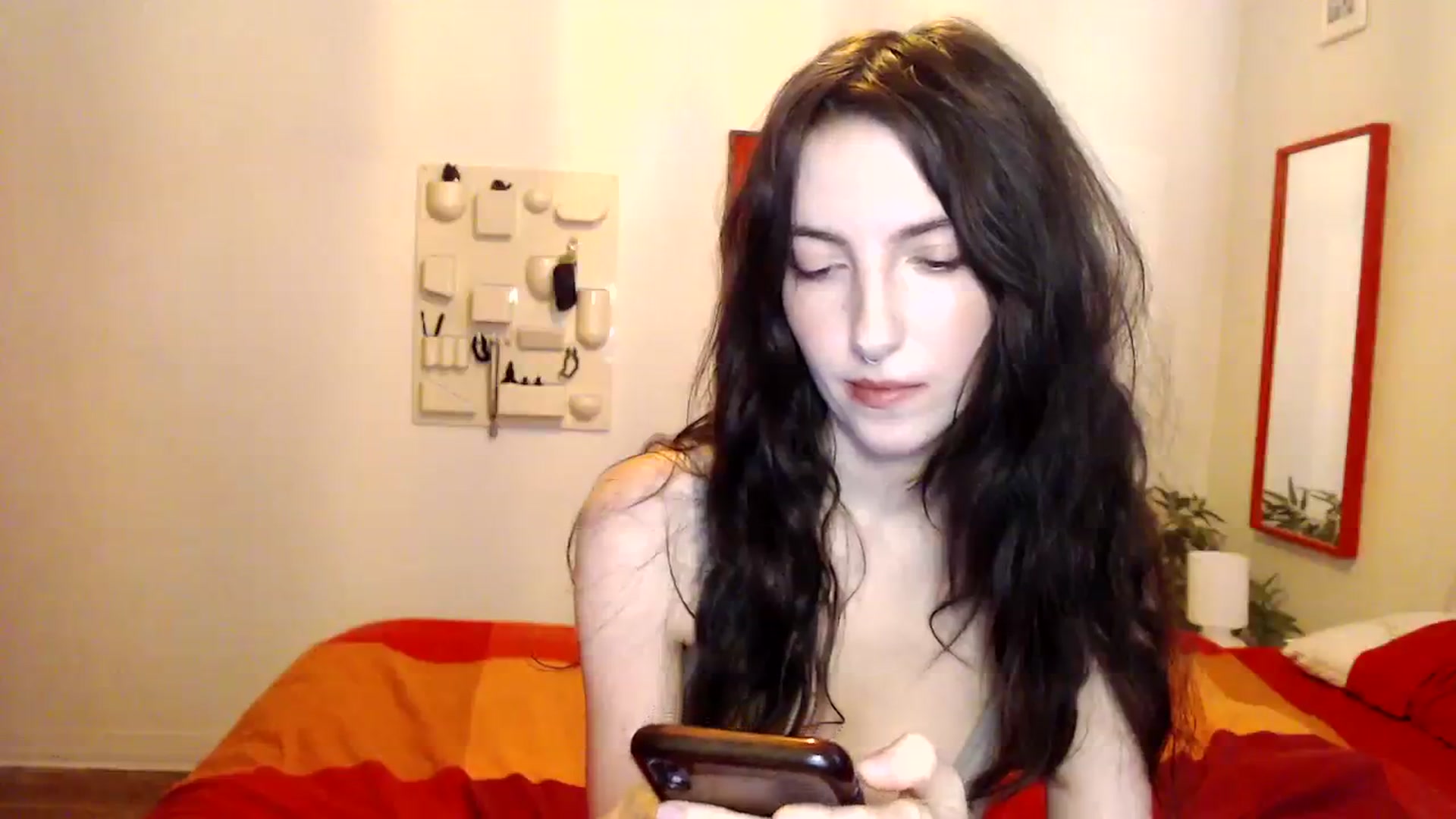 Gallery image thumbnail from NervousEzra's myfreecams stream on, 08/03/2023, 20:31 image 5 of 20