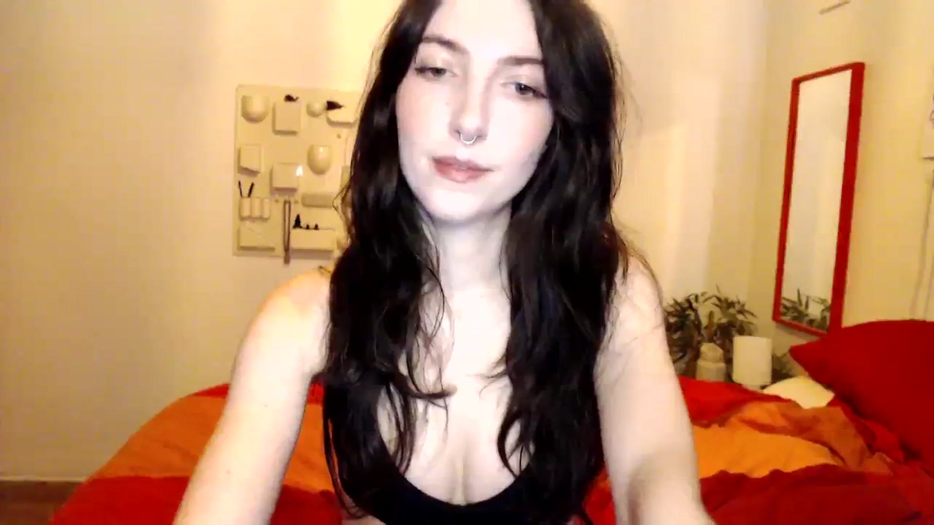 Gallery image thumbnail from NervousEzra's myfreecams stream on, 08/04/2023, 19:59 image 15 of 20
