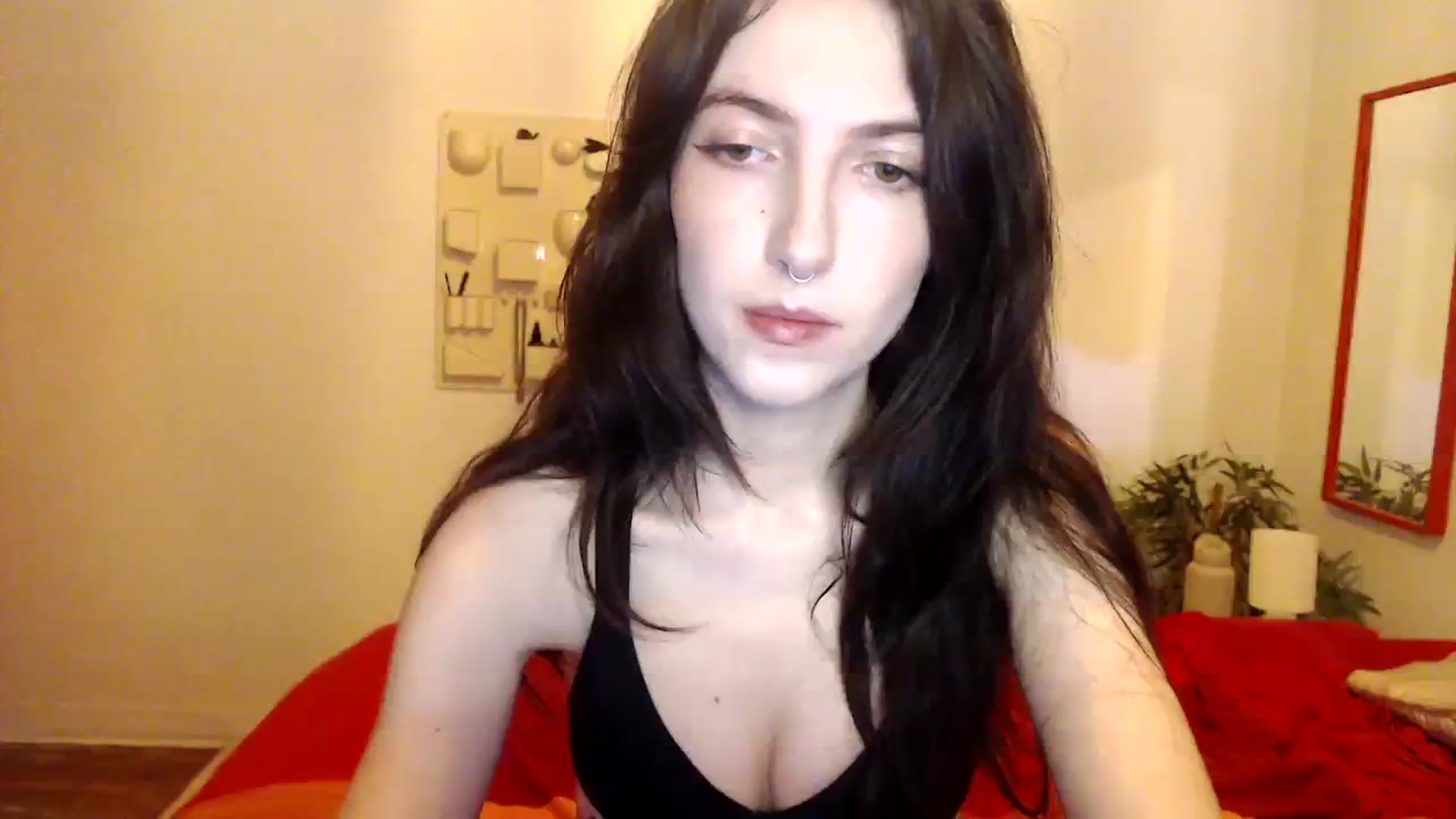 Gallery image thumbnail from NervousEzra's myfreecams stream on, 08/10/2023, 20:24 image 18 of 20