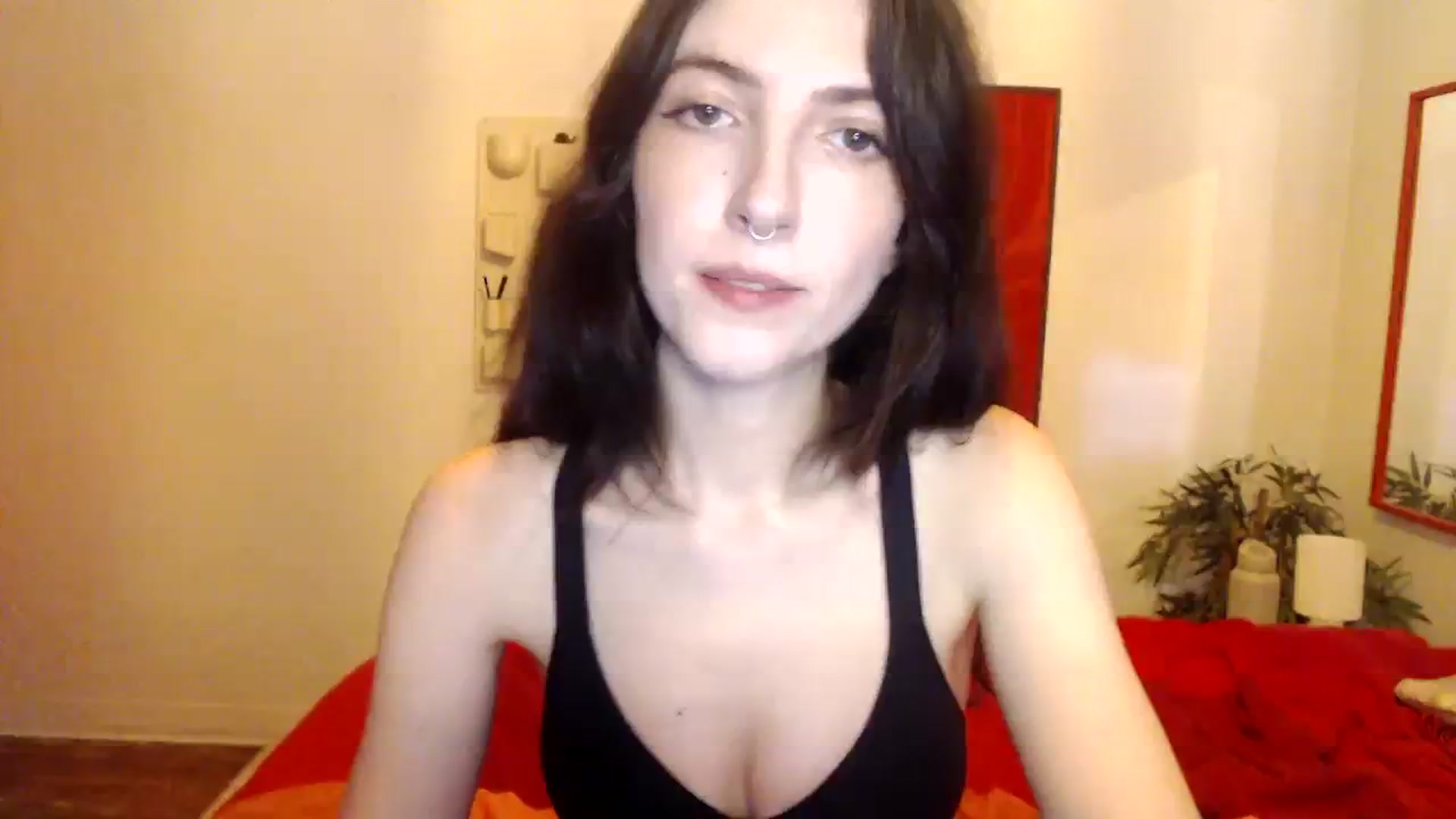 Gallery image thumbnail from NervousEzra's myfreecams stream on, 08/10/2023, 21:13 image 19 of 20