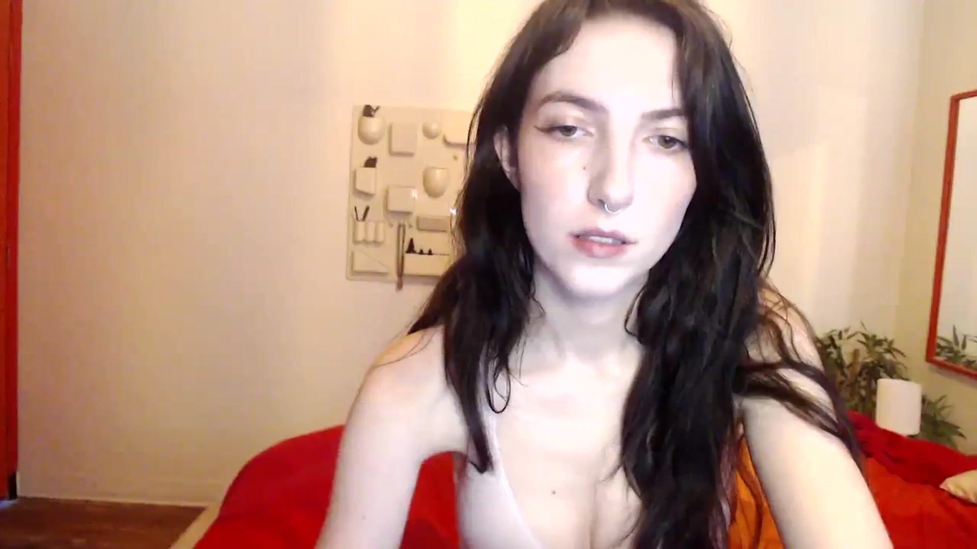 Gallery image thumbnail from NervousEzra's myfreecams stream on, 08/11/2023, 19:38 image 18 of 20
