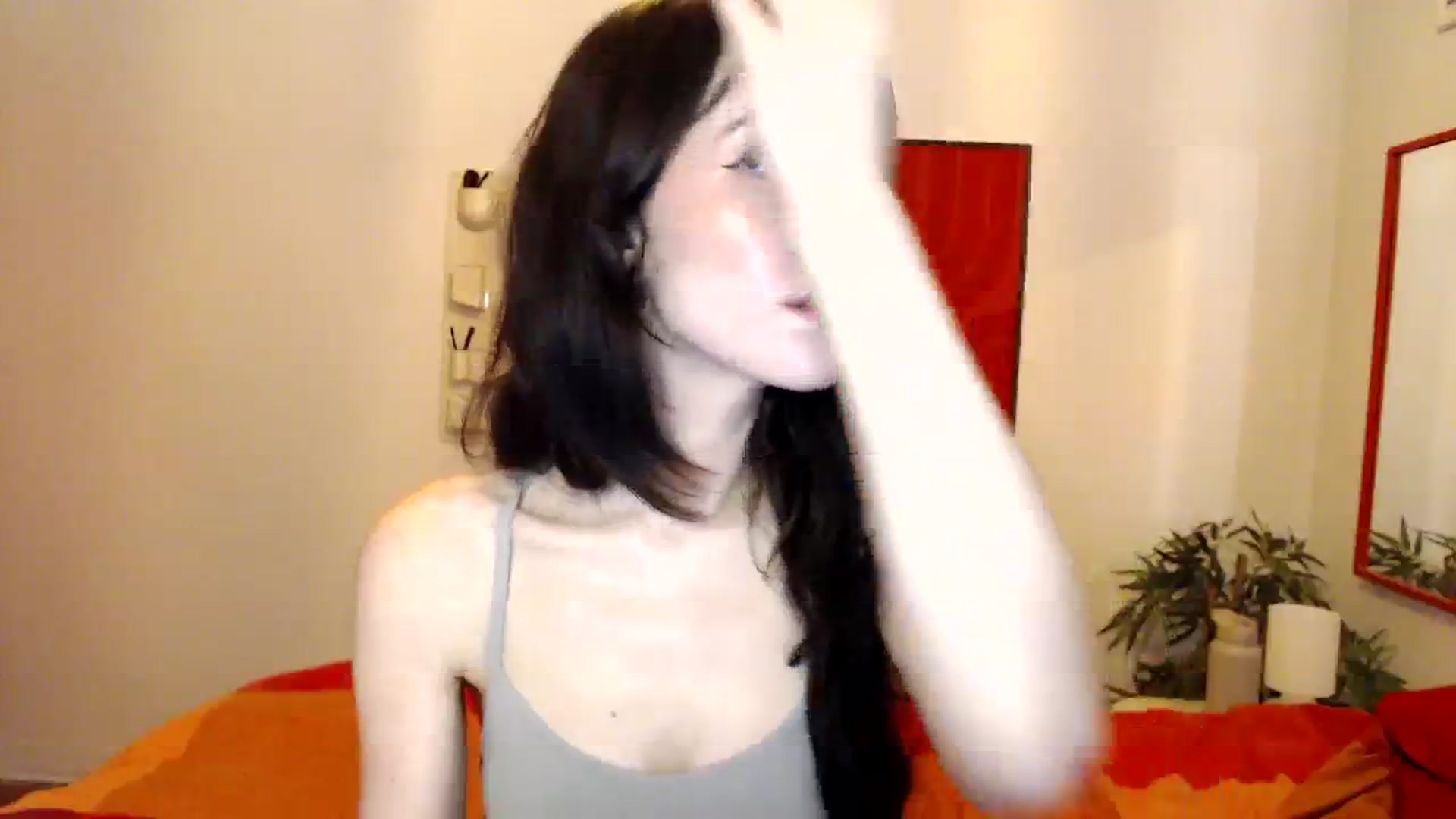 Gallery image thumbnail from NervousEzra's myfreecams stream on, 08/16/2023, 19:52 image 7 of 20